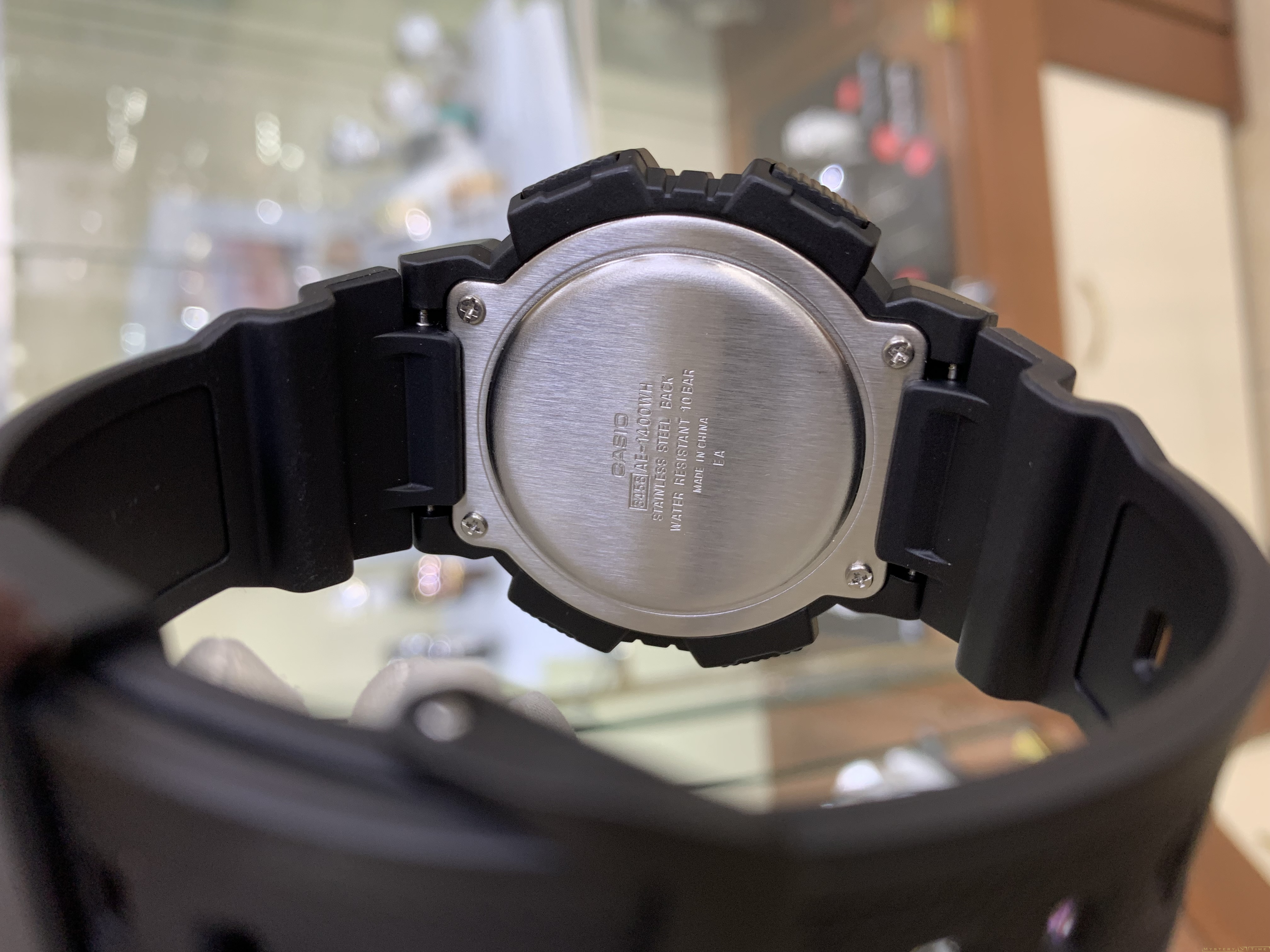 Casio AE-1400WH-1A