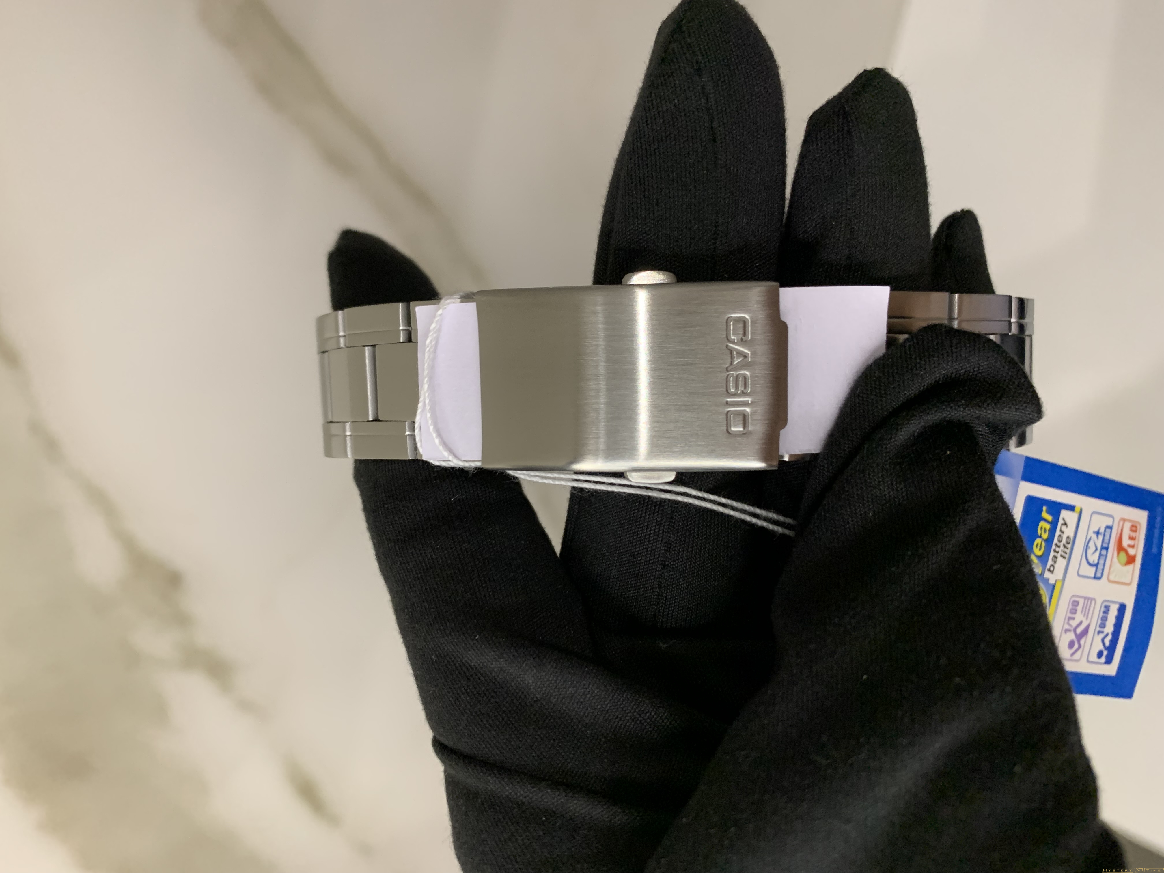 Casio AE-1400WHD-1A