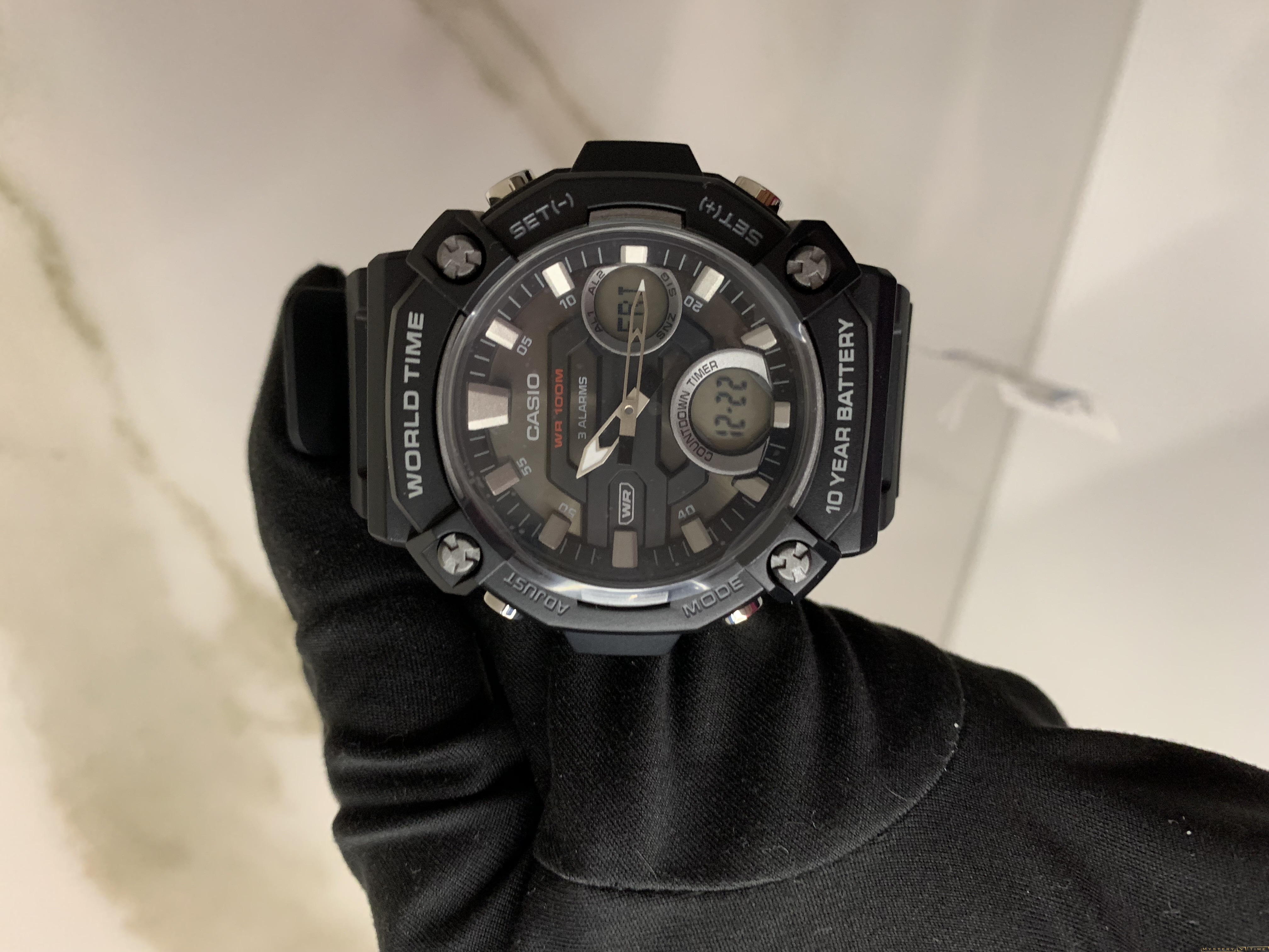 Casio AEQ-120W-1A