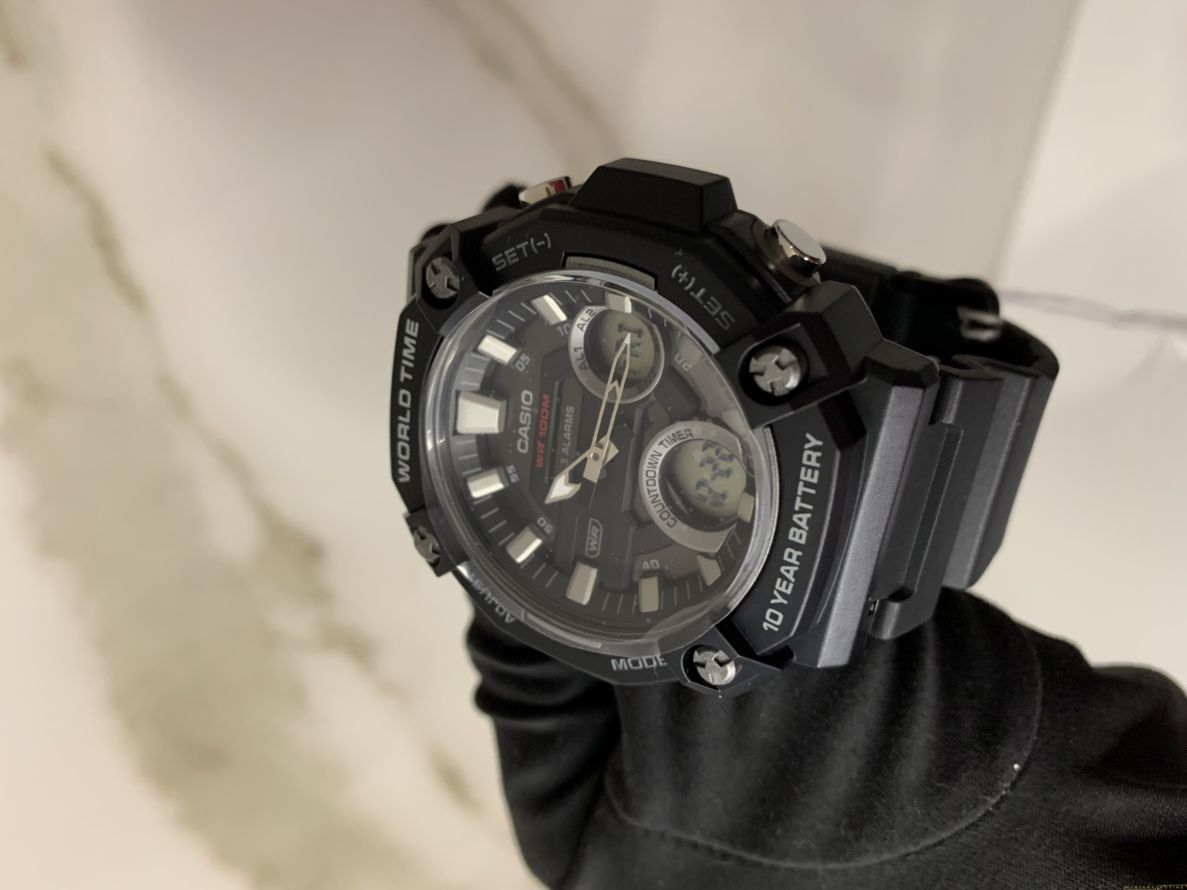 Casio AEQ-120W-1A
