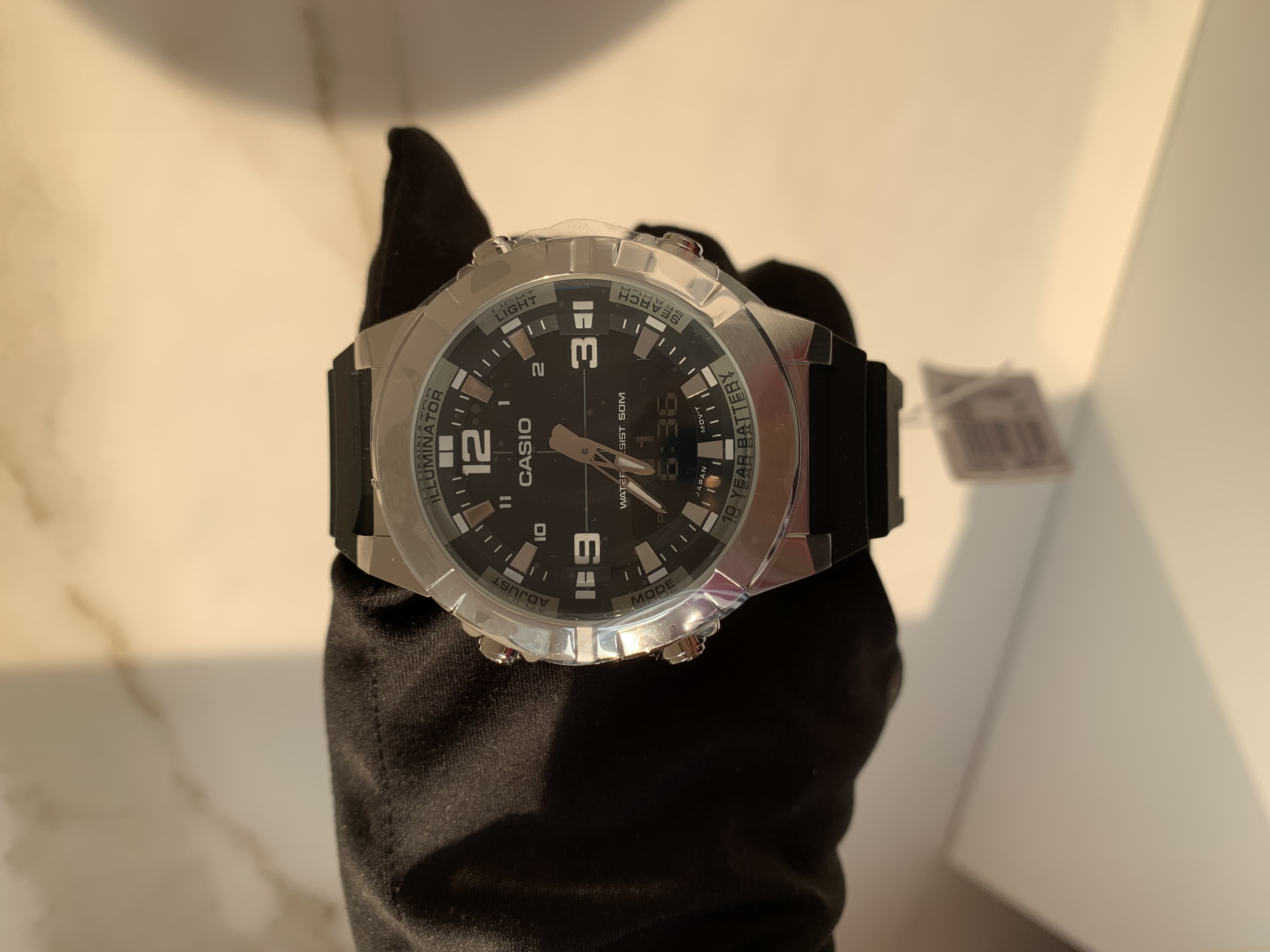 Casio AMW-870-1A