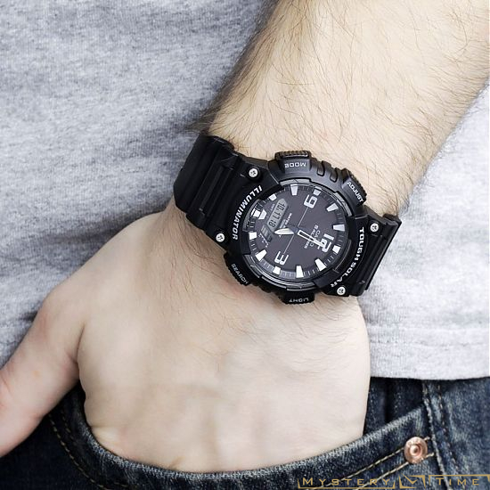 Casio AQ-S810W-1A