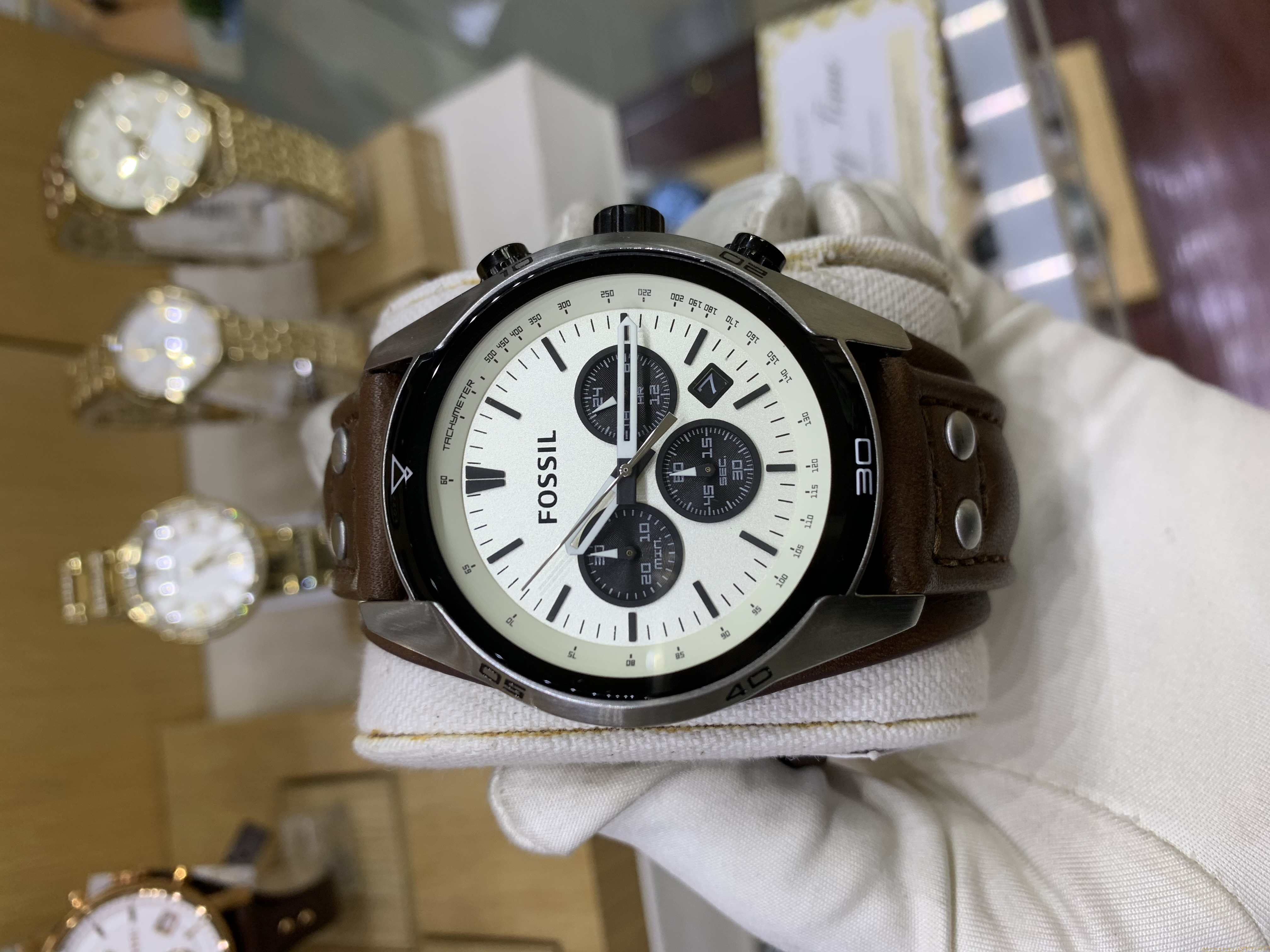 Fossil CH2890