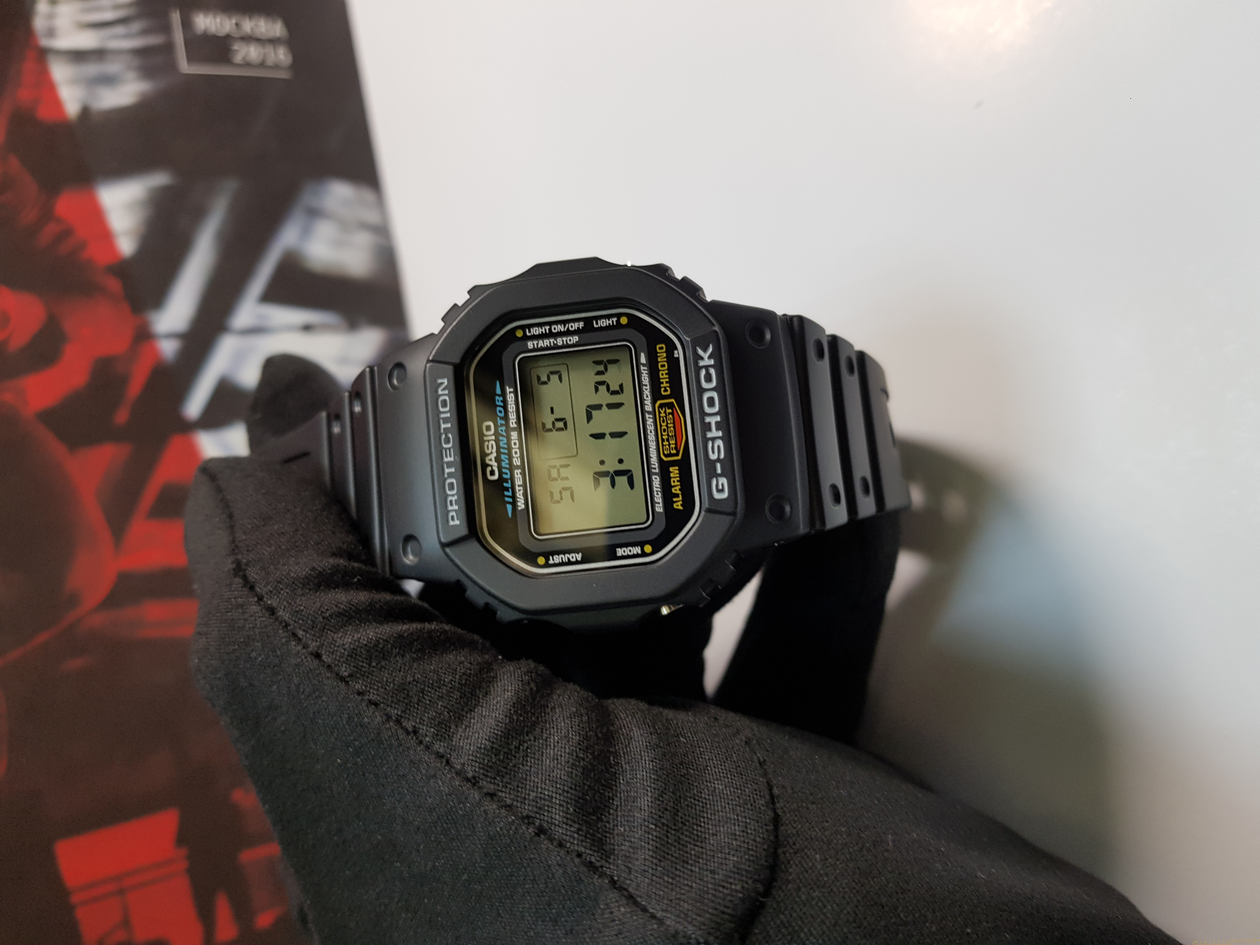 Casio DW-5600E-1V
