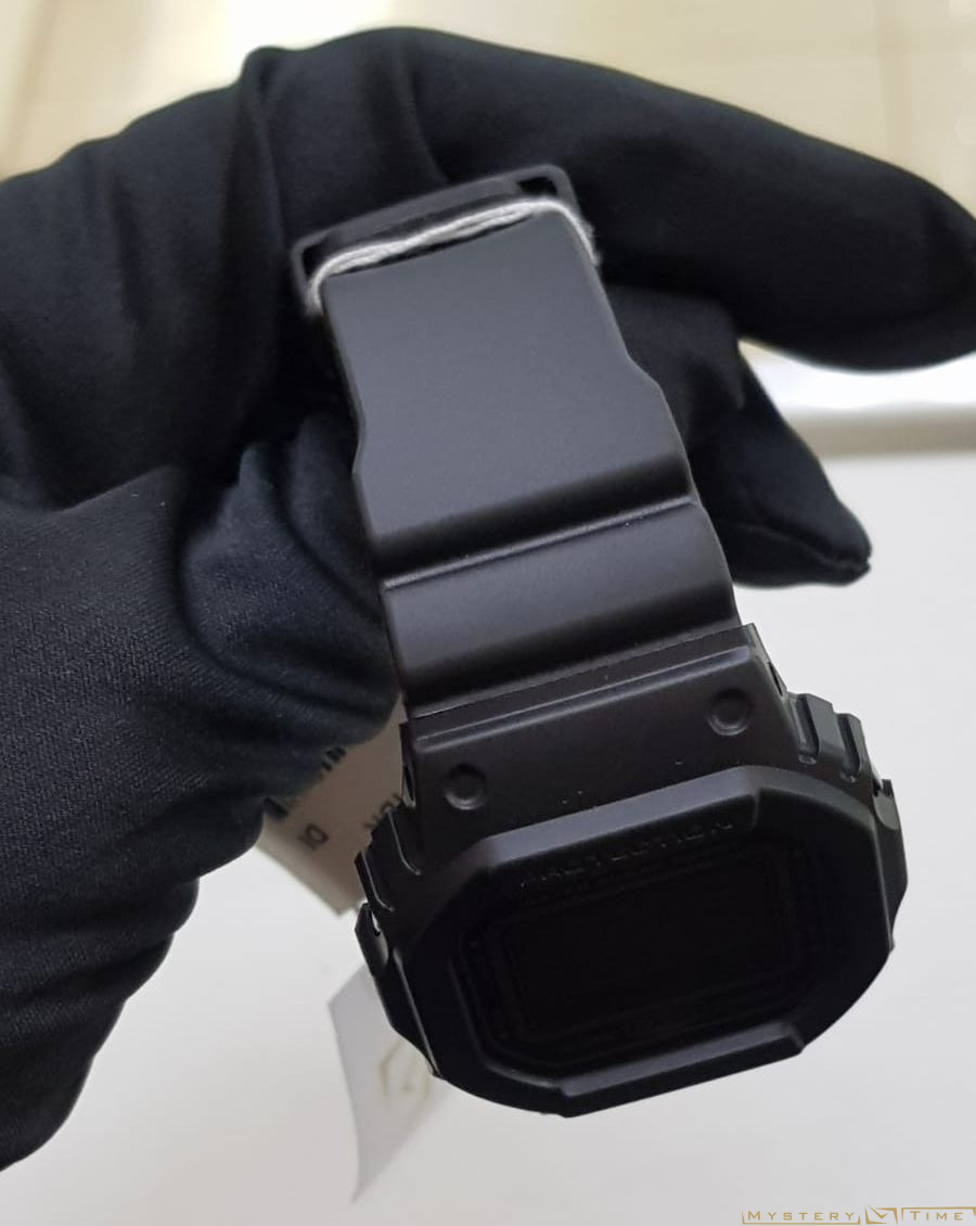 Casio DW-5600MS-1E