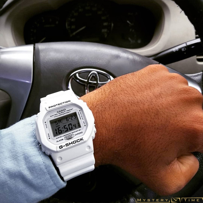 Casio DW-5600MW-7E