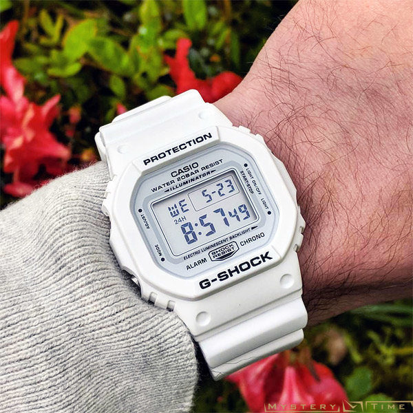 Casio DW-5600MW-7E