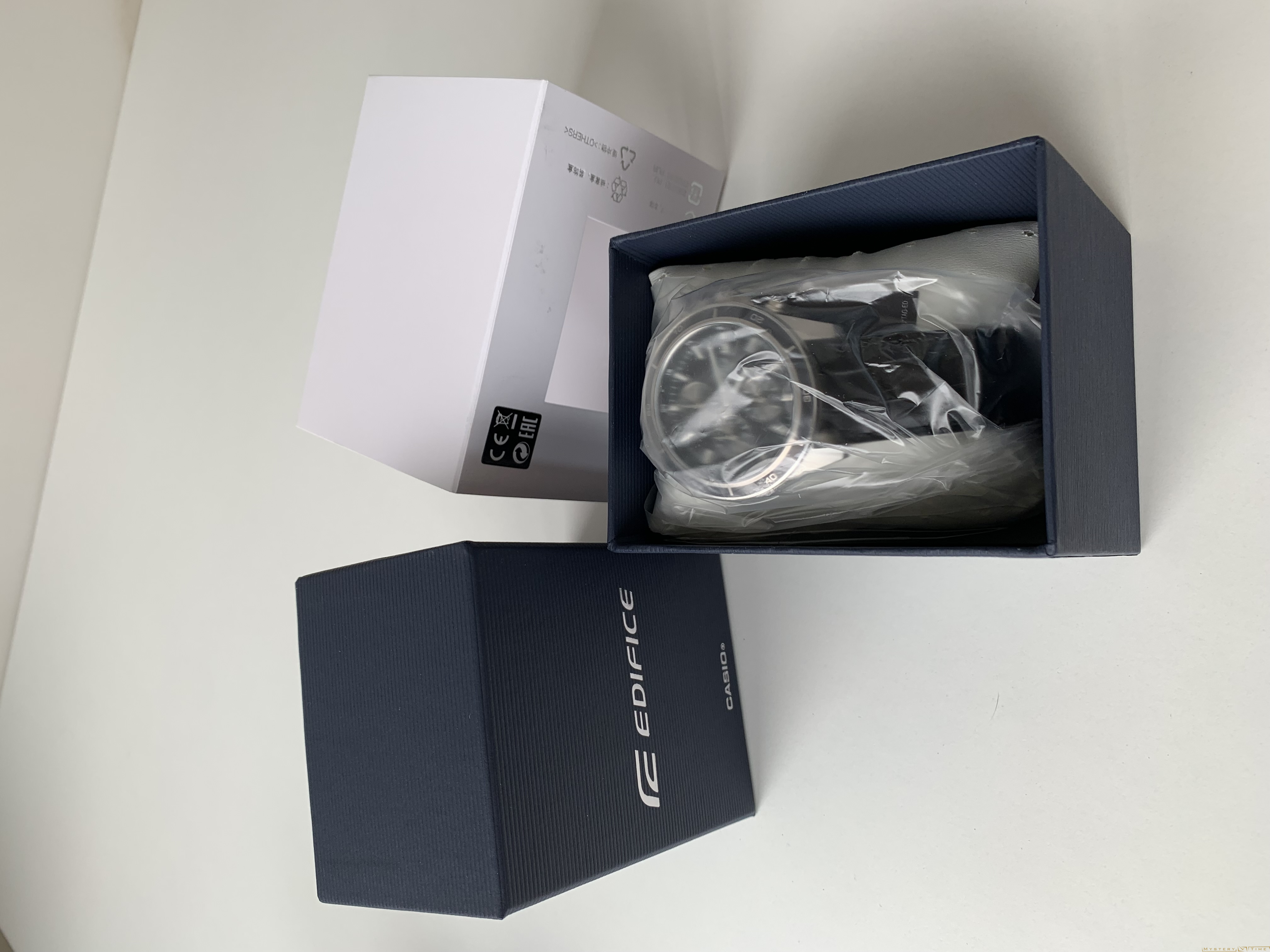 Casio EFR-526L-1A