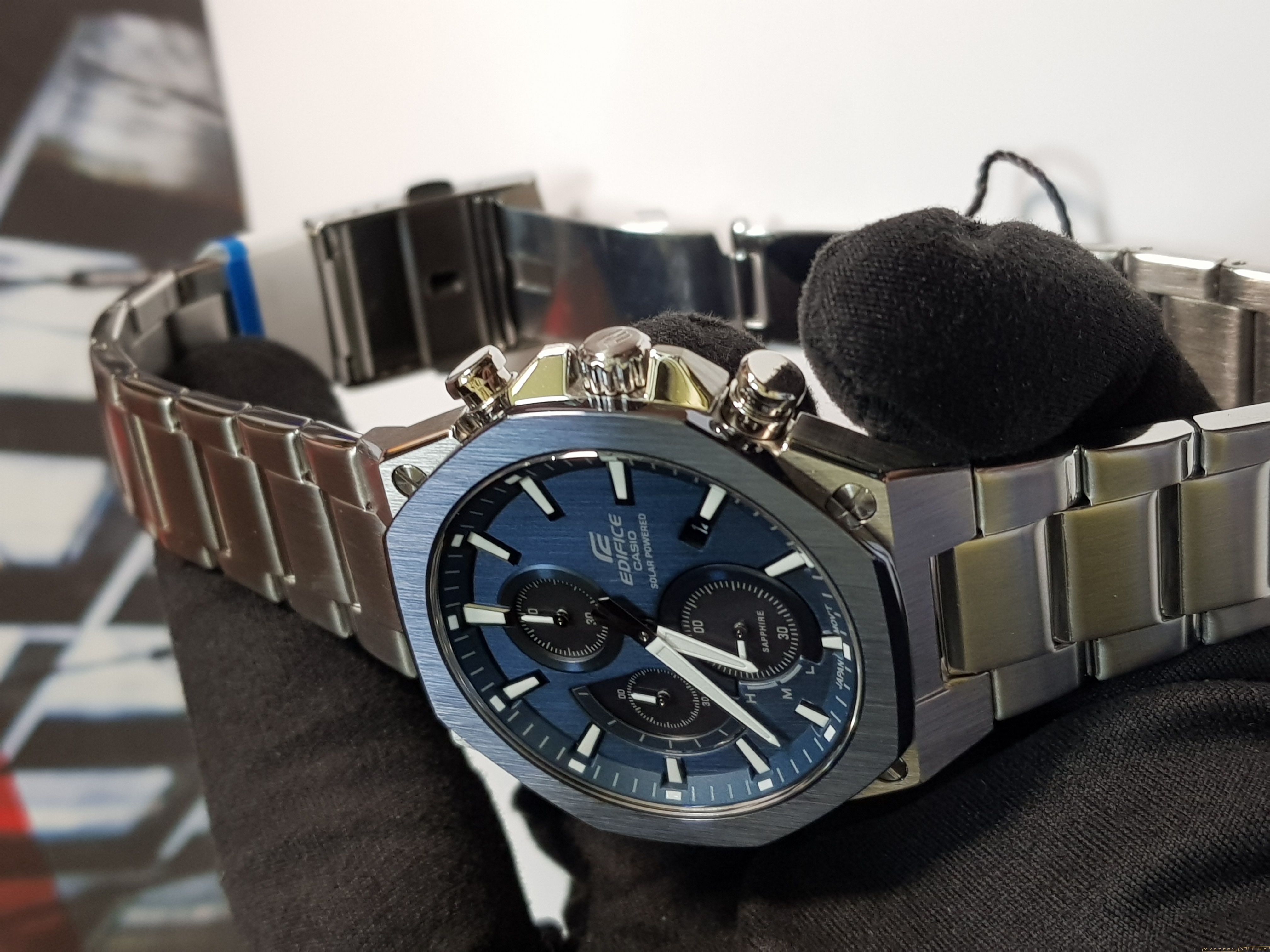 Casio EFS-S570DB-2A