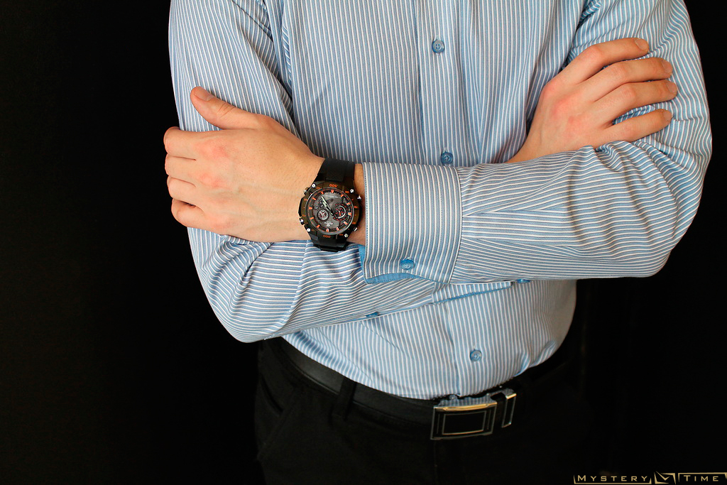 Casio EQW-M1100C-1A