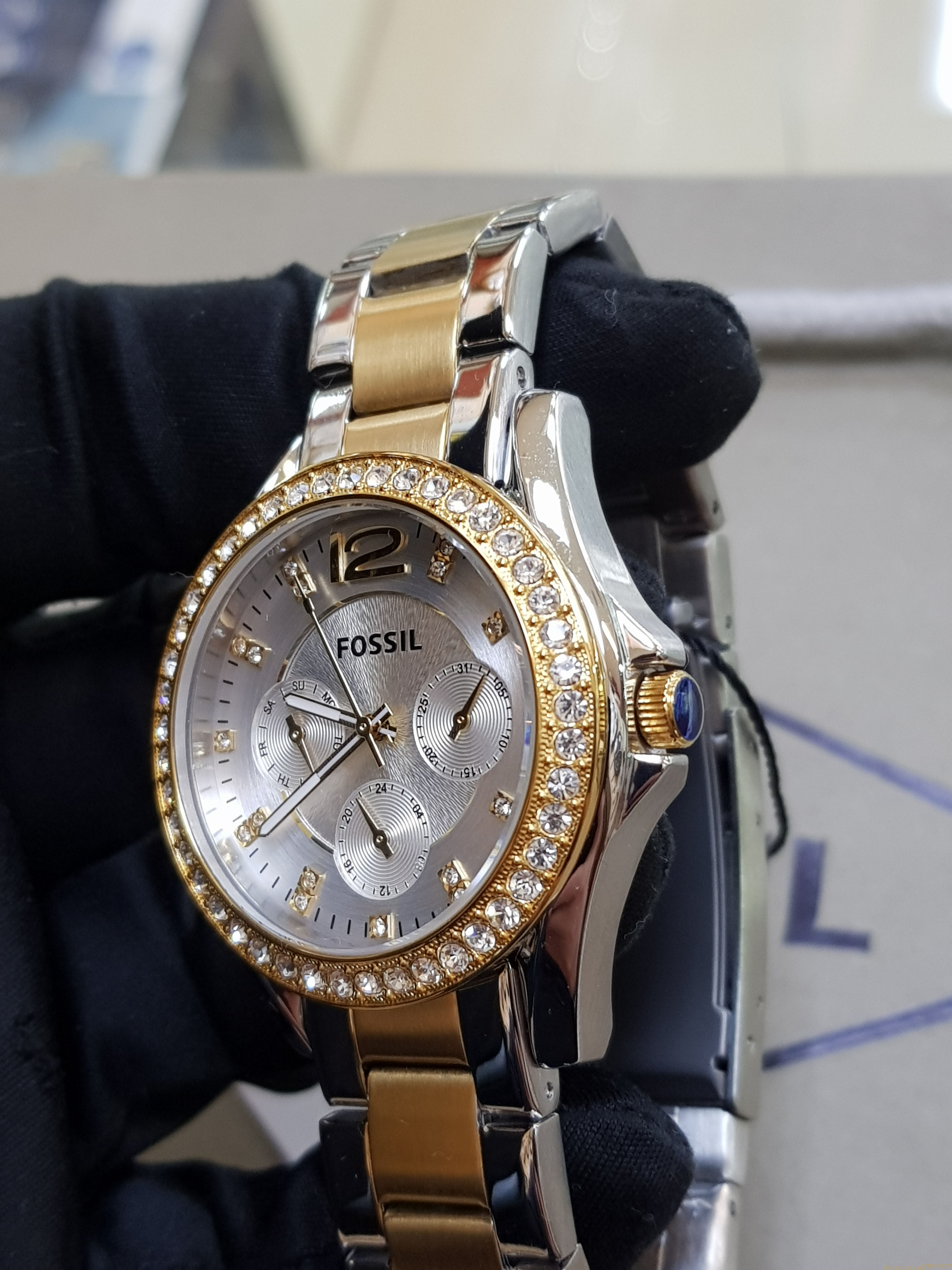 Fossil ES3204