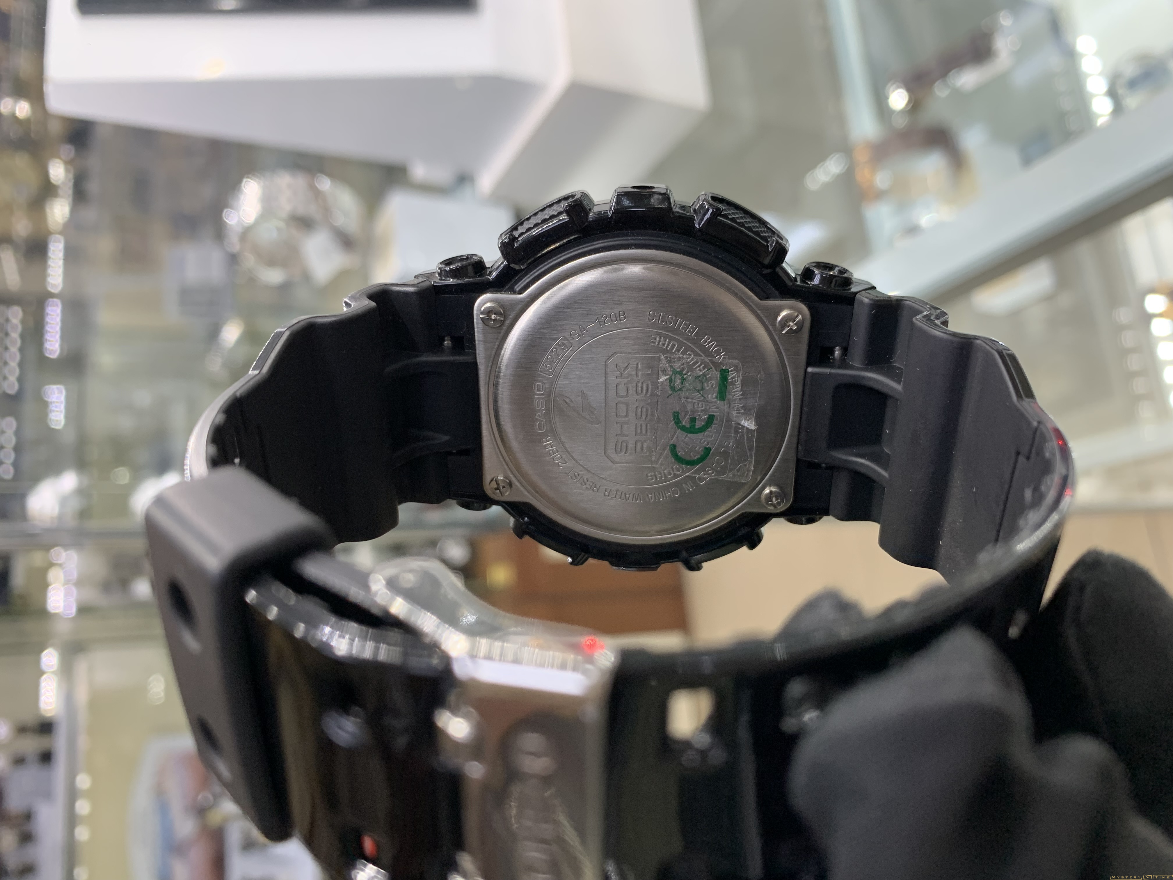 Casio GA-120B-1A