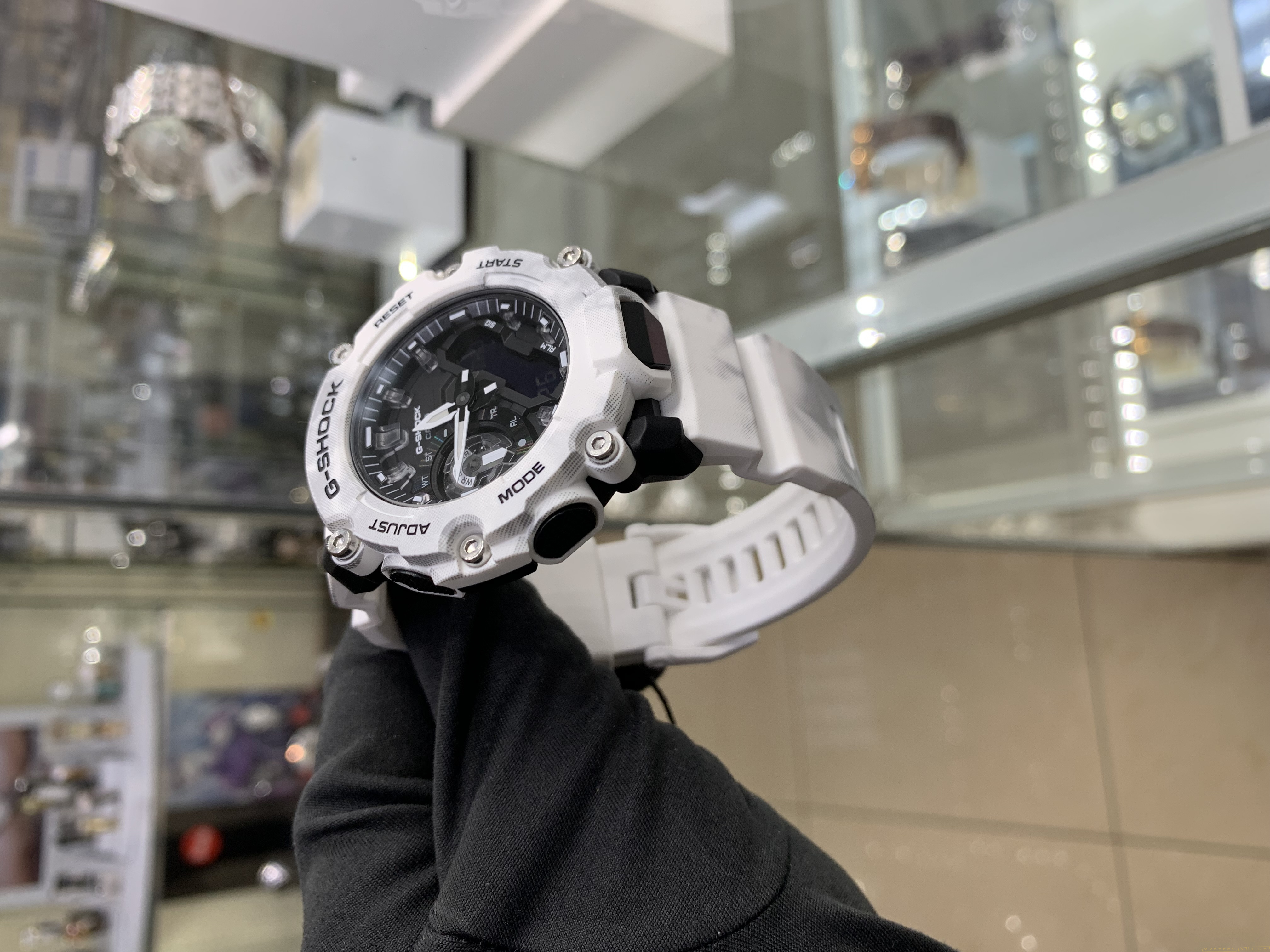 Casio GA-2200GC-7A