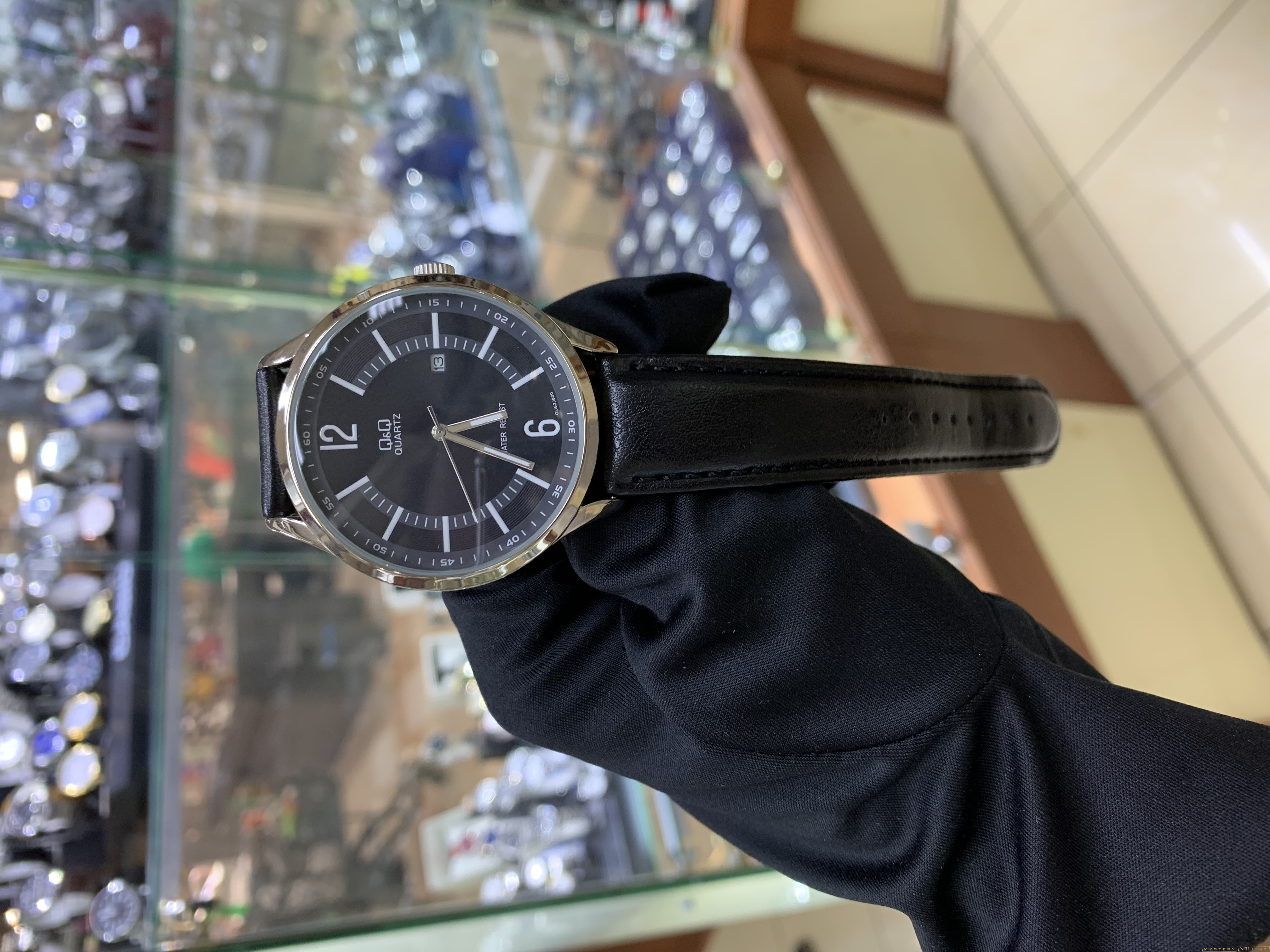 Q&Q GU52J800Y