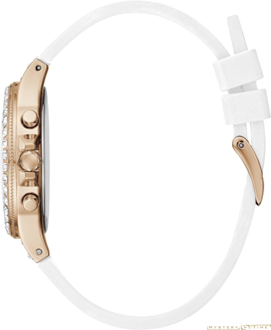 Guess GW0257L2