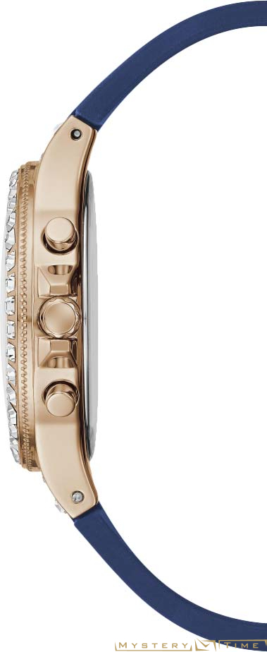 Guess GW0257L3