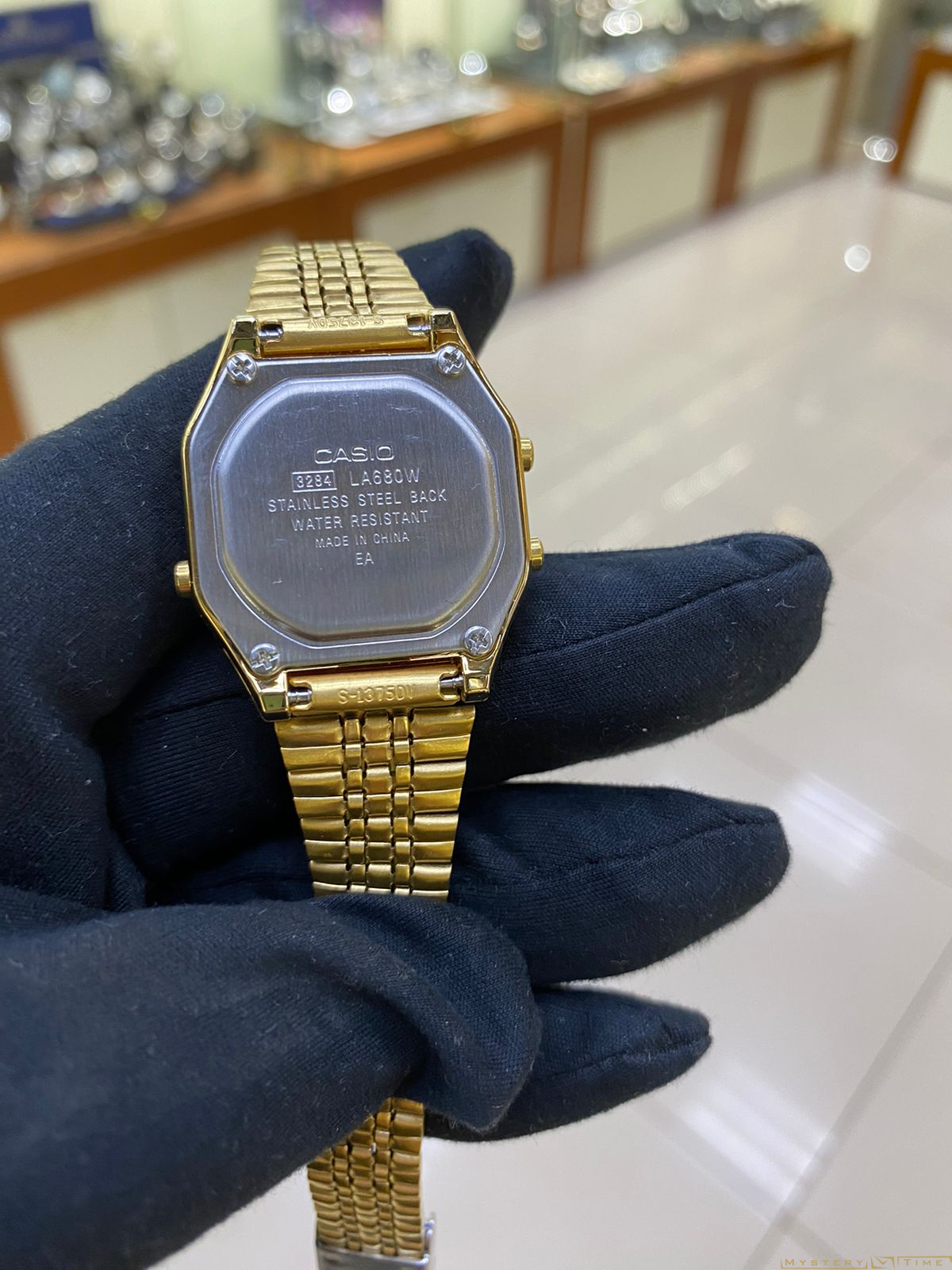 Casio LA680WEGA-1B