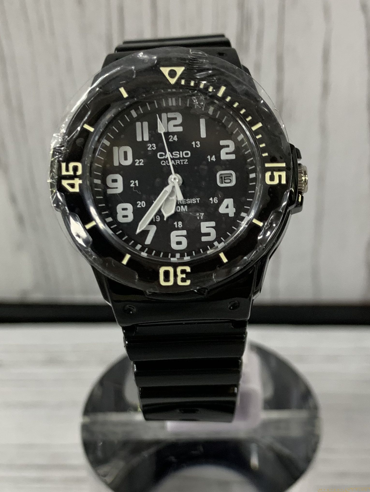 Casio LRW-200H-1B