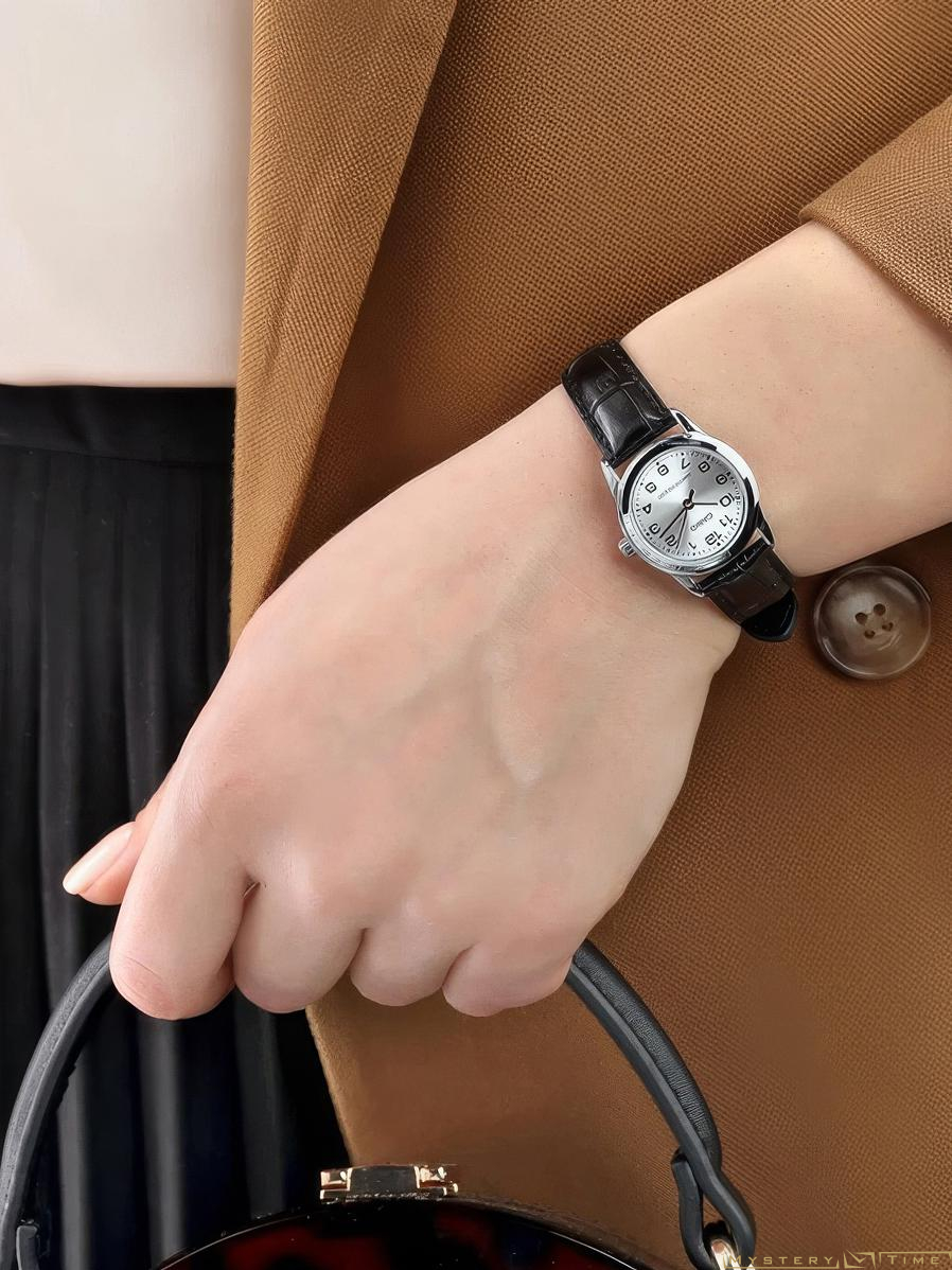 Casio LTP-V001L-7B