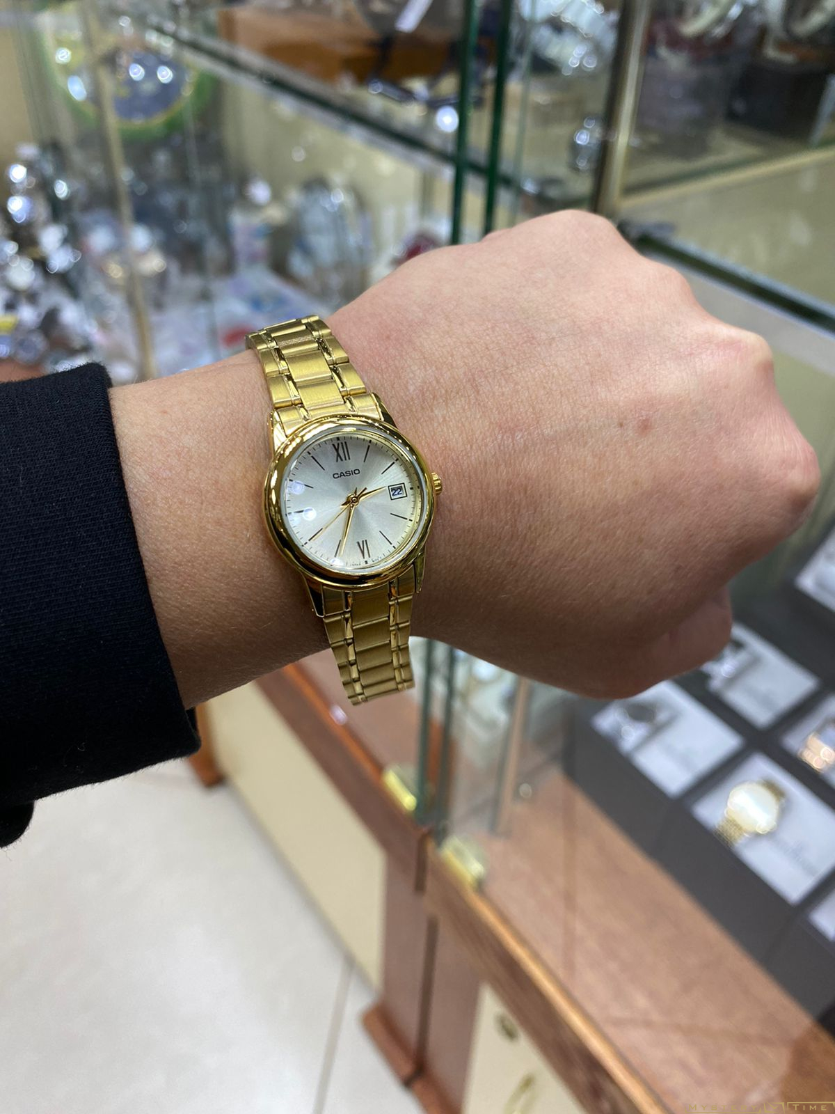 Casio LTP-V002G-9B3