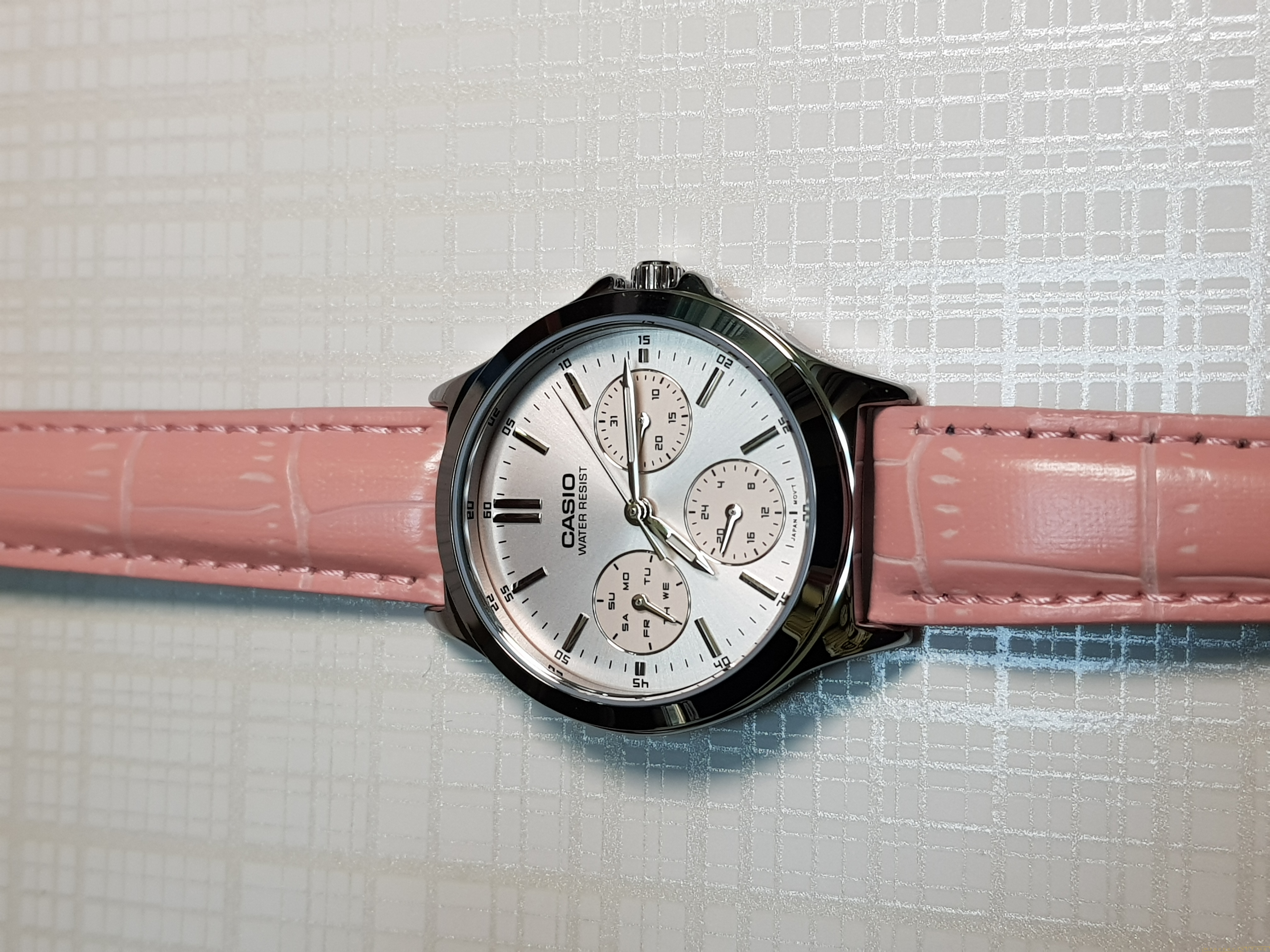 Casio LTP-V300L-4A