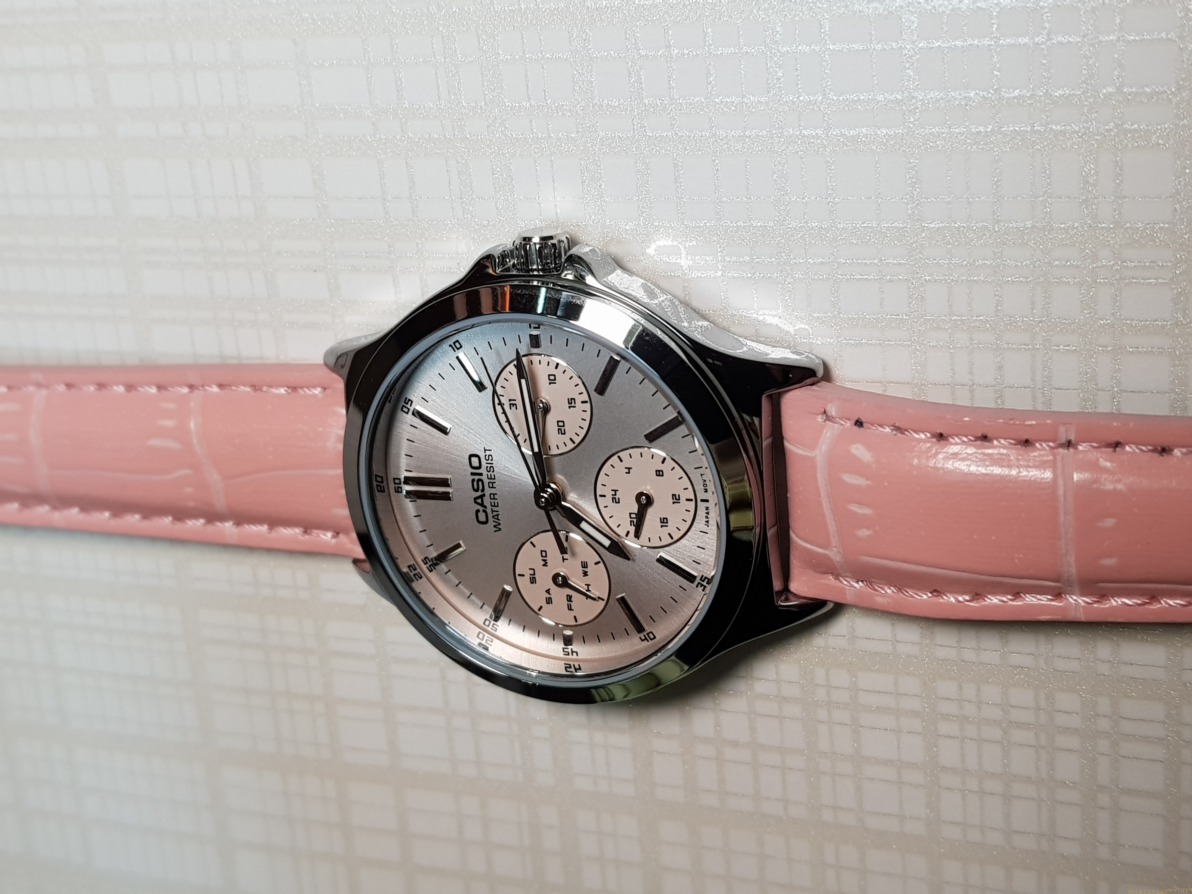 Casio LTP-V300L-4A