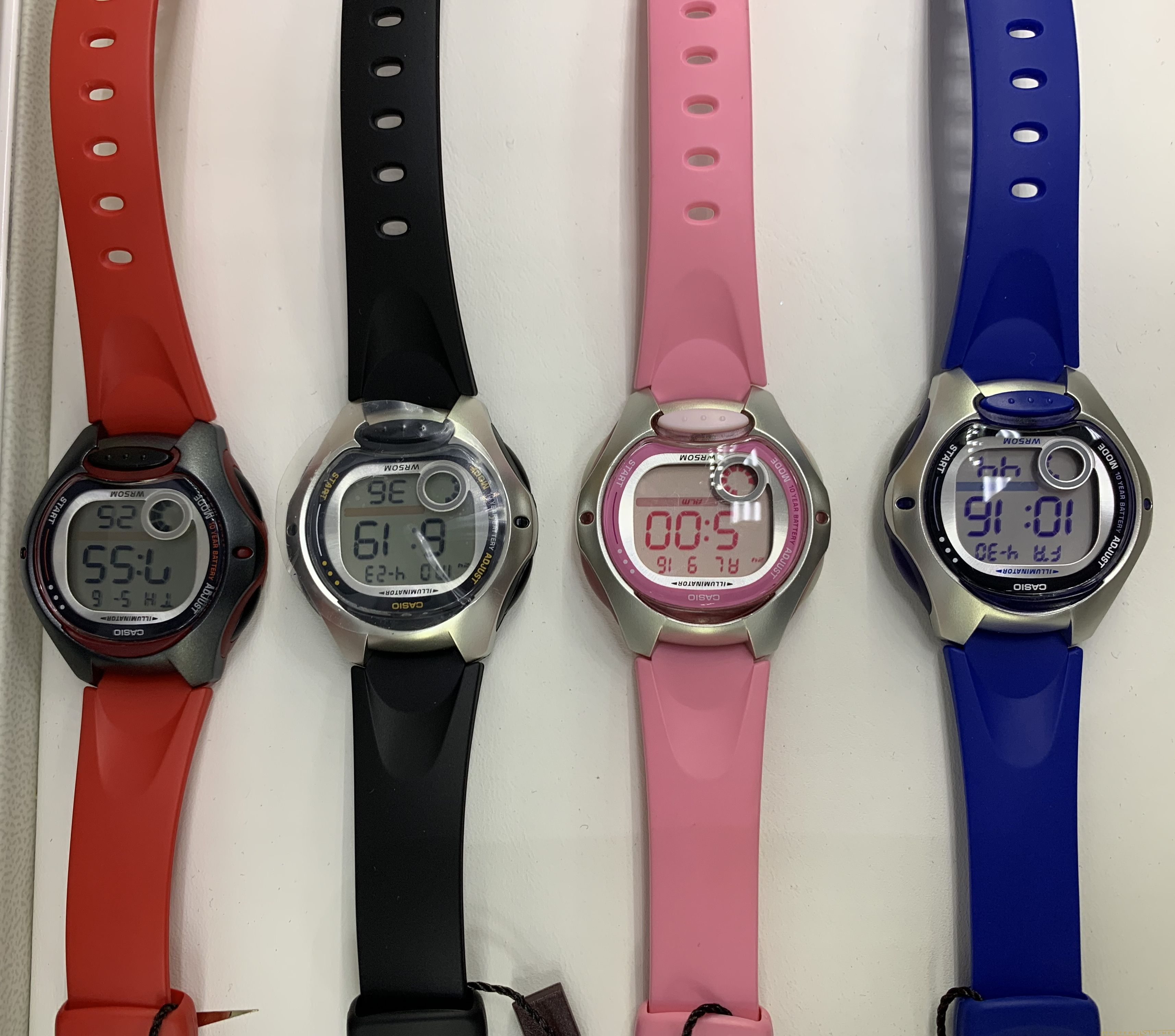 Casio LW-200-4A