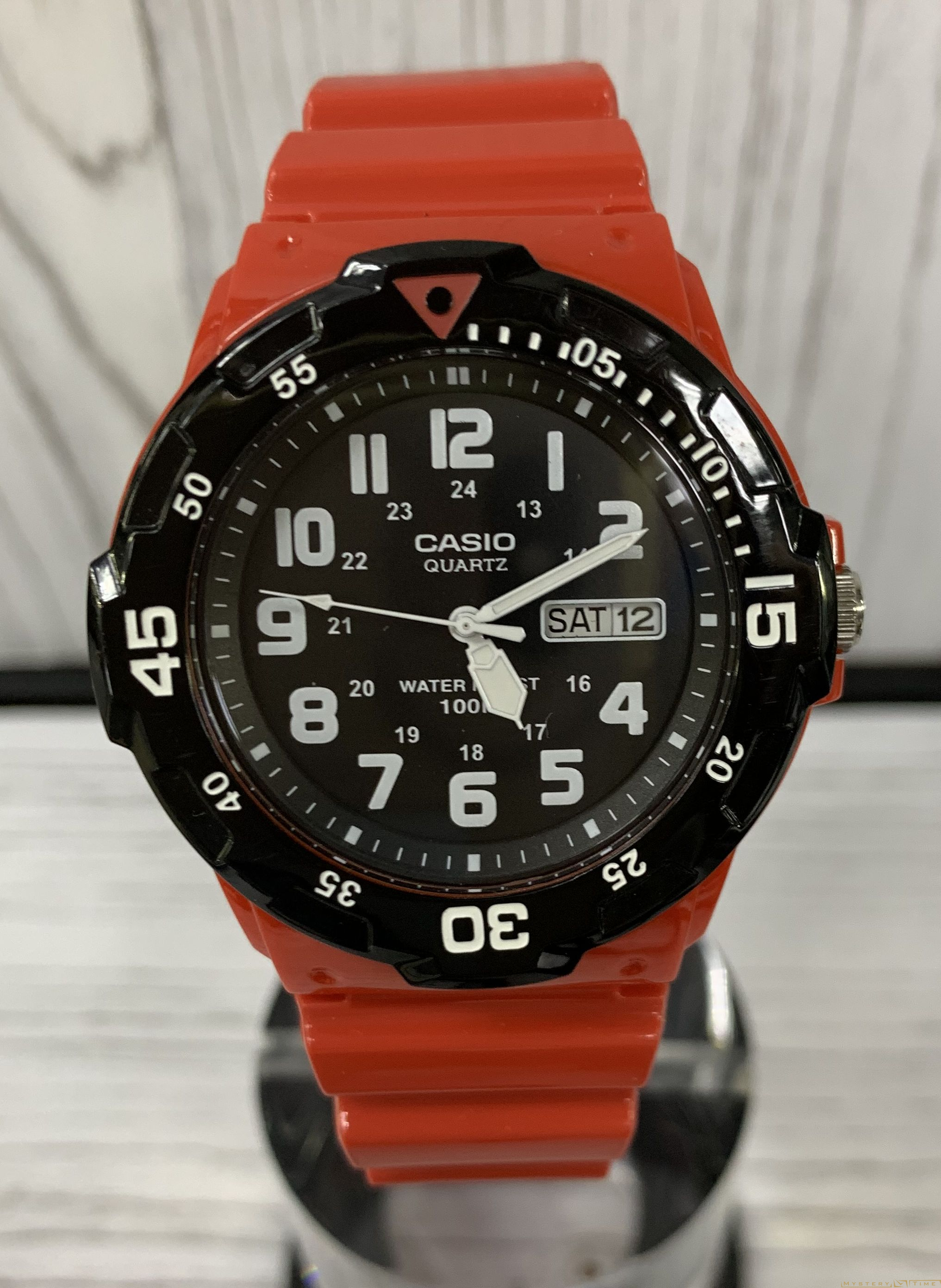 Casio MRW-200HC-4B