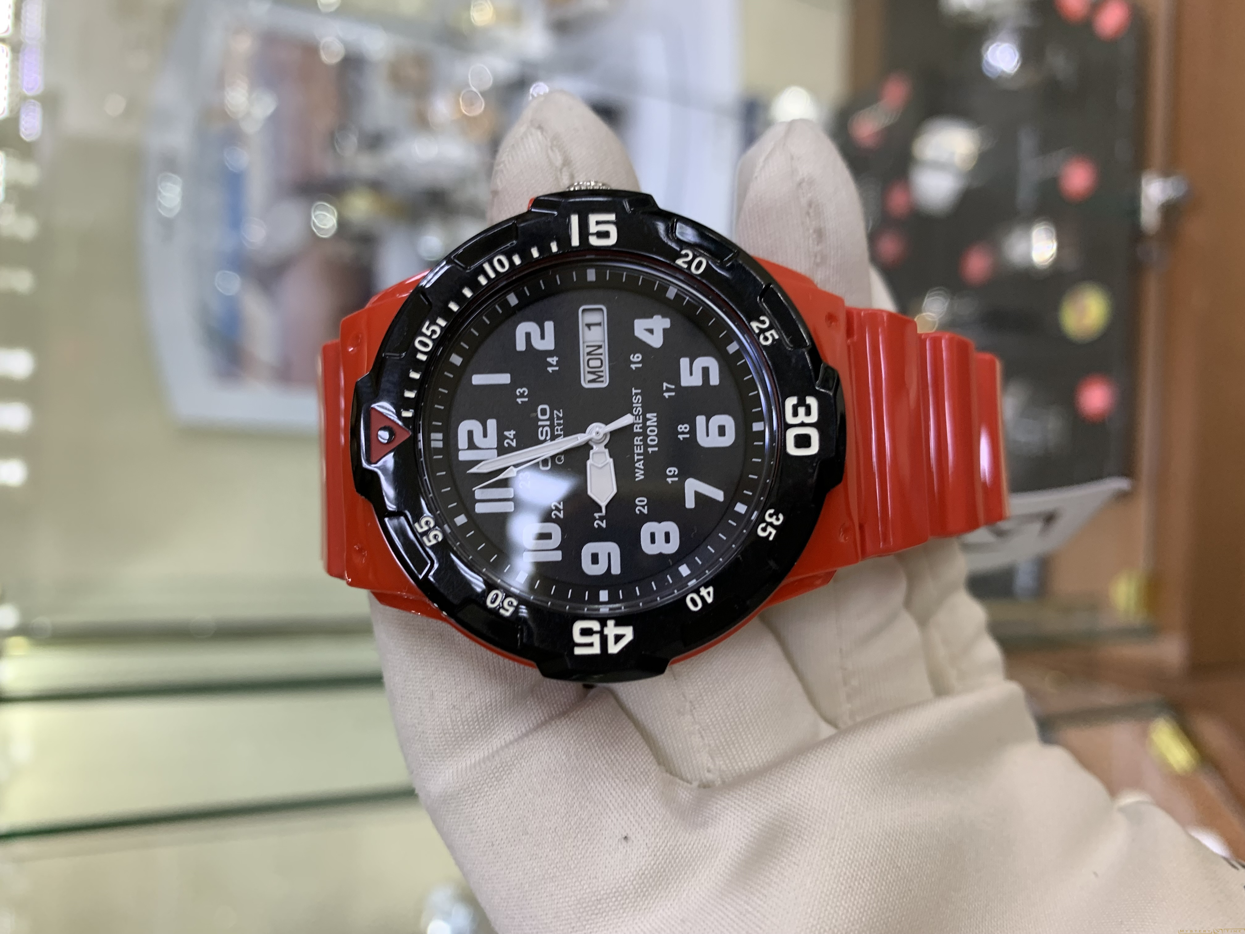 Casio MRW-200HC-4B