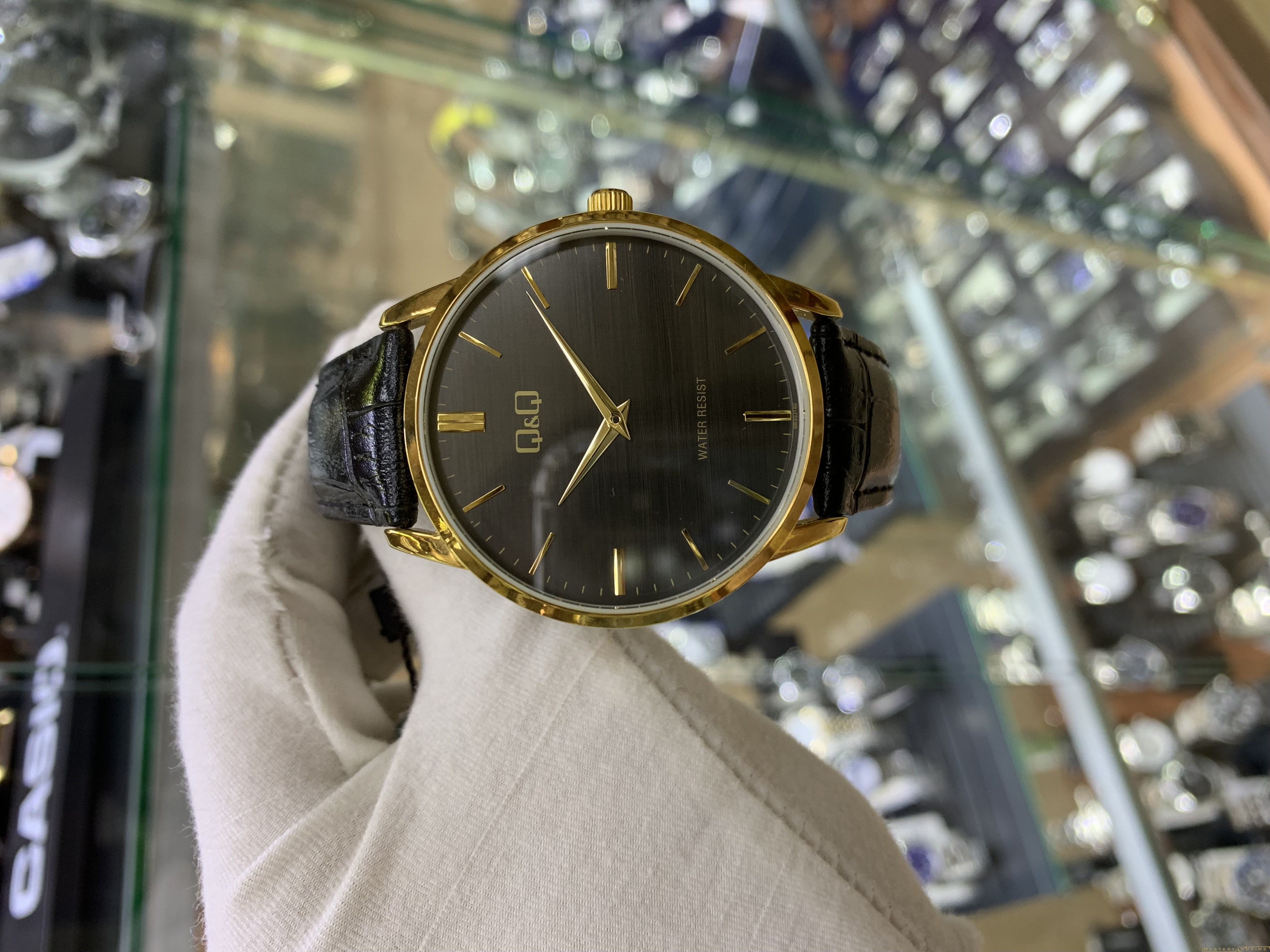 Q&Q QB32J102Y