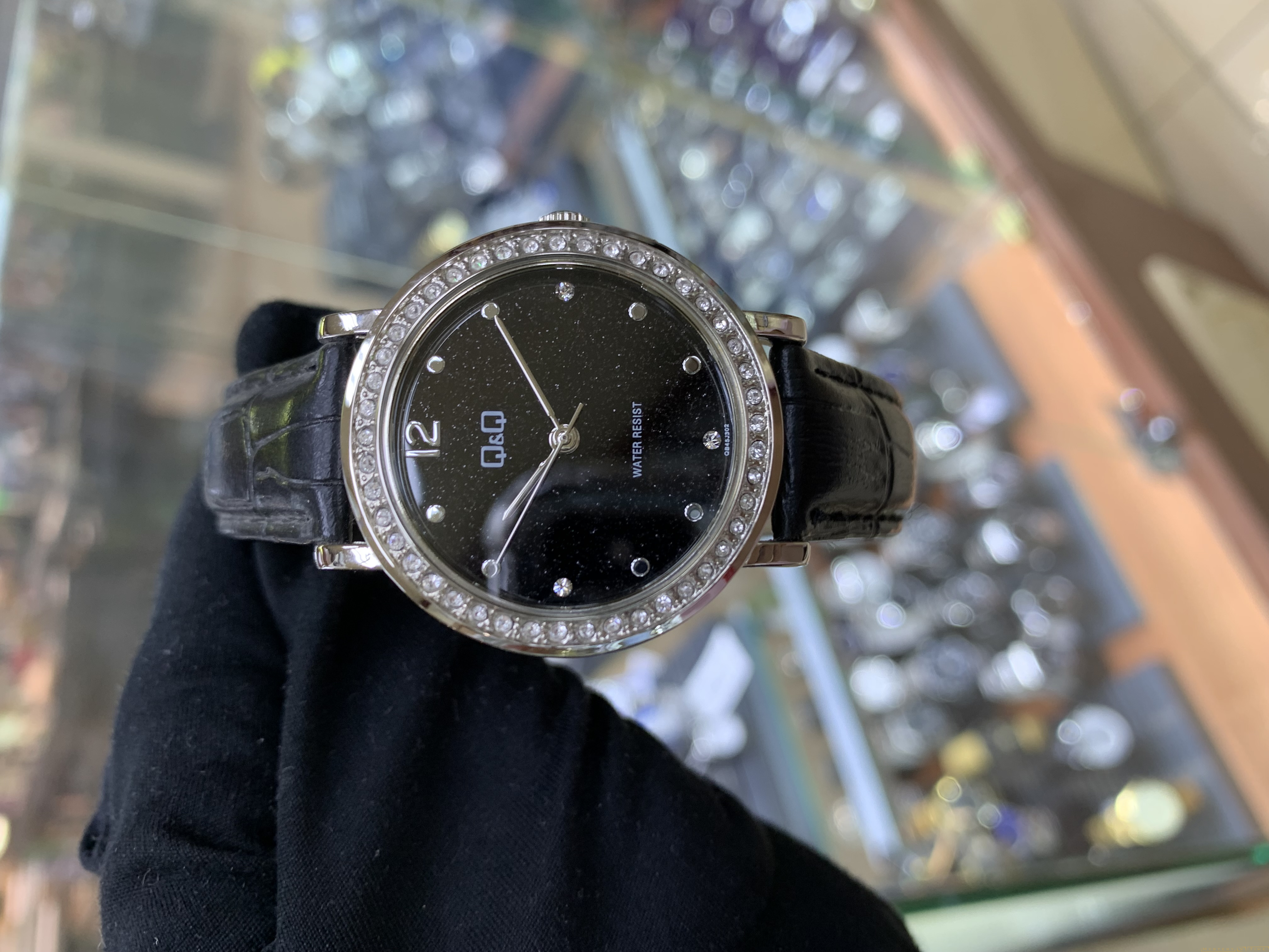 Q&Q QB45J302Y
