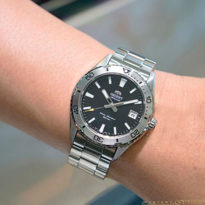 Orient RA-AC0Q01B