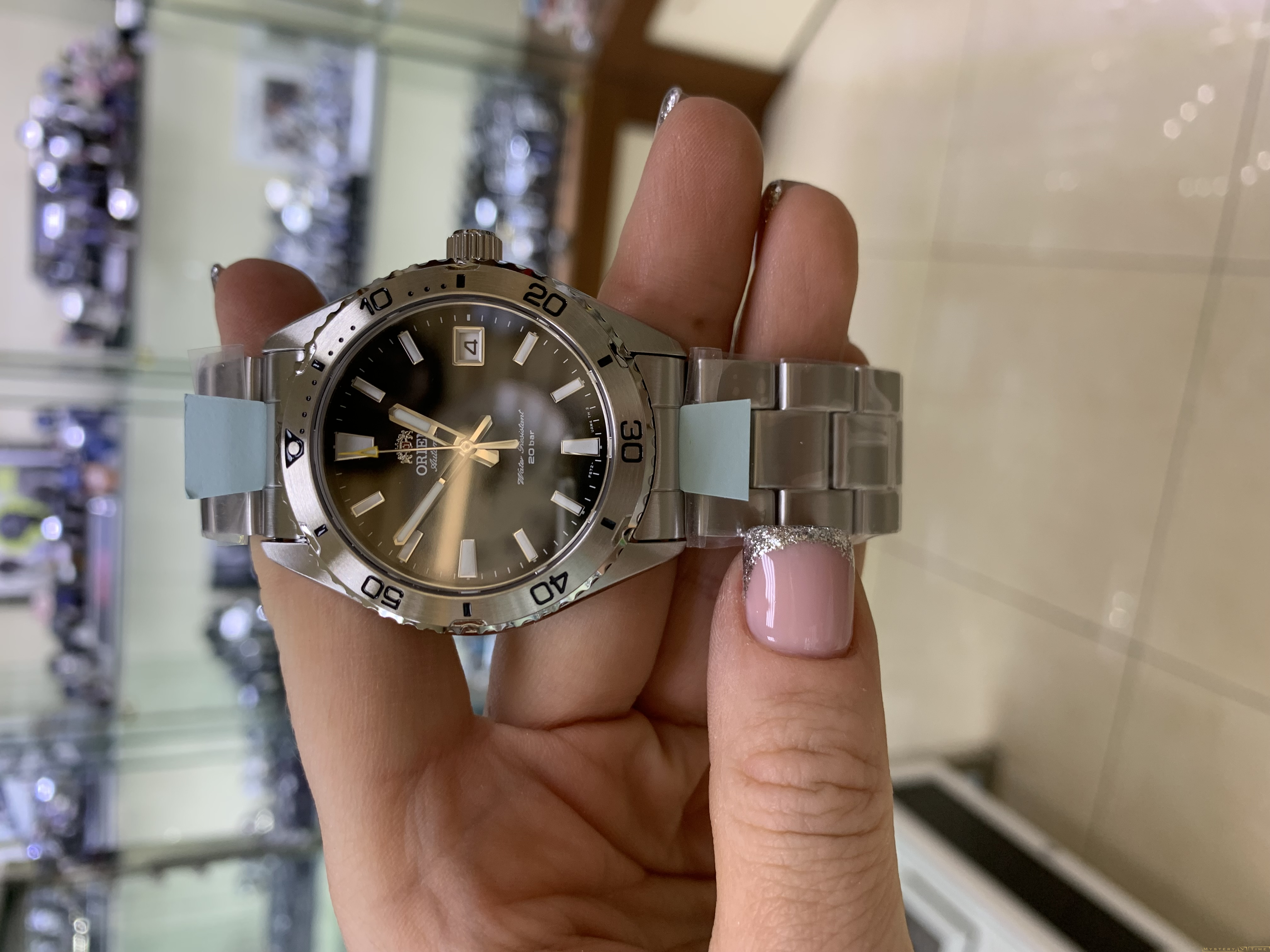 Orient RA-AC0Q01B