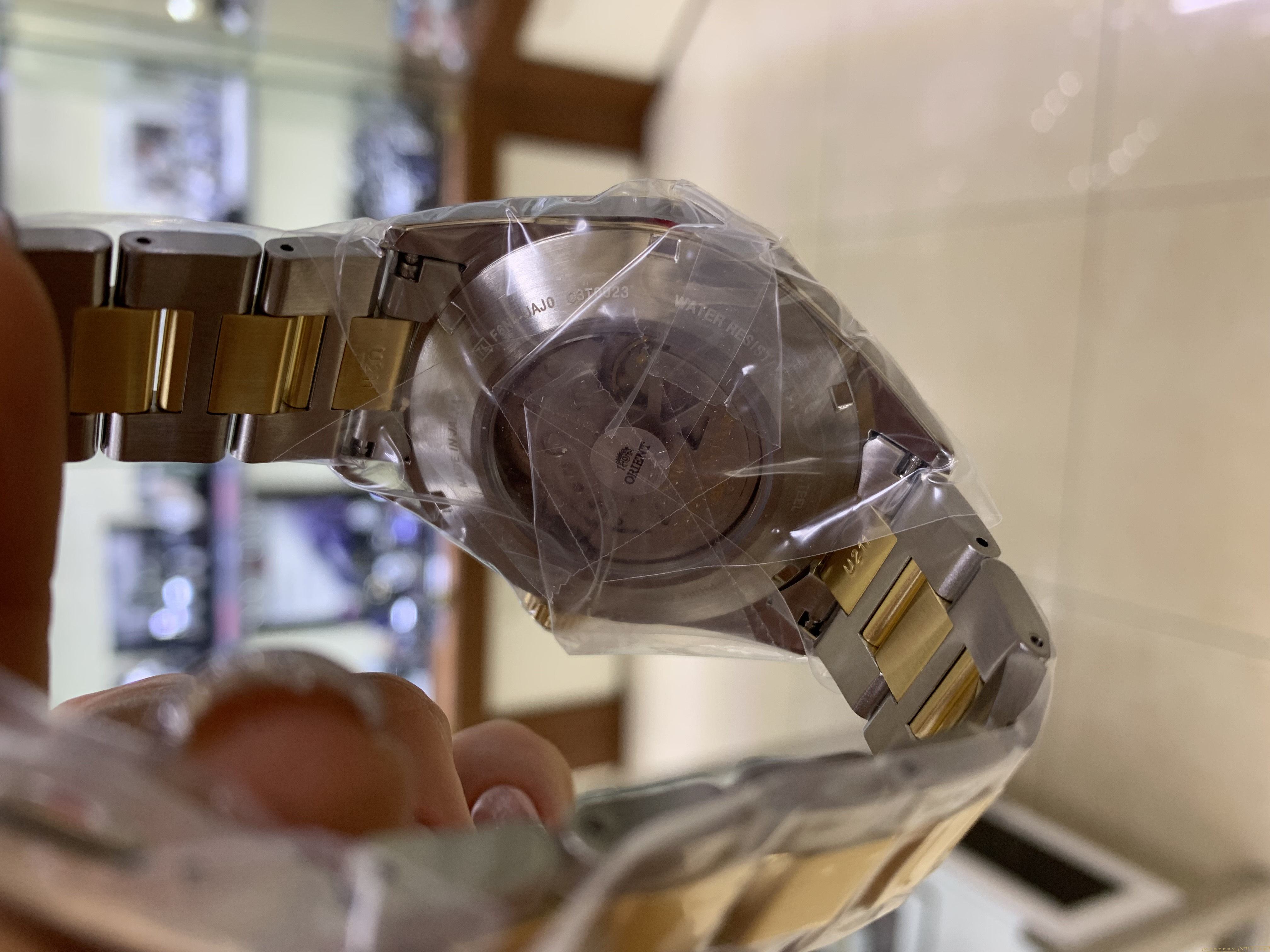Orient RE-AU0405E