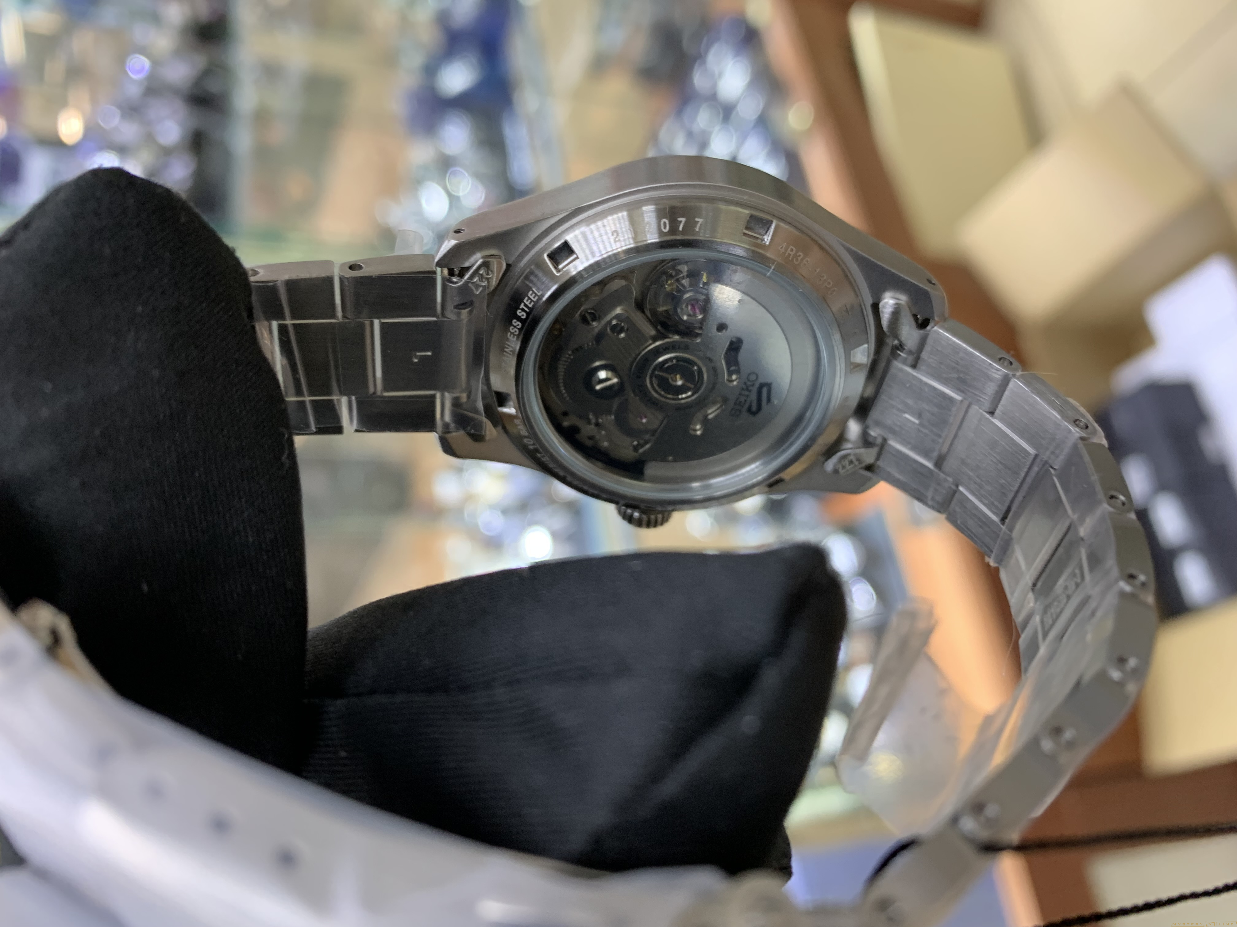 Seiko SRPJ81K1S