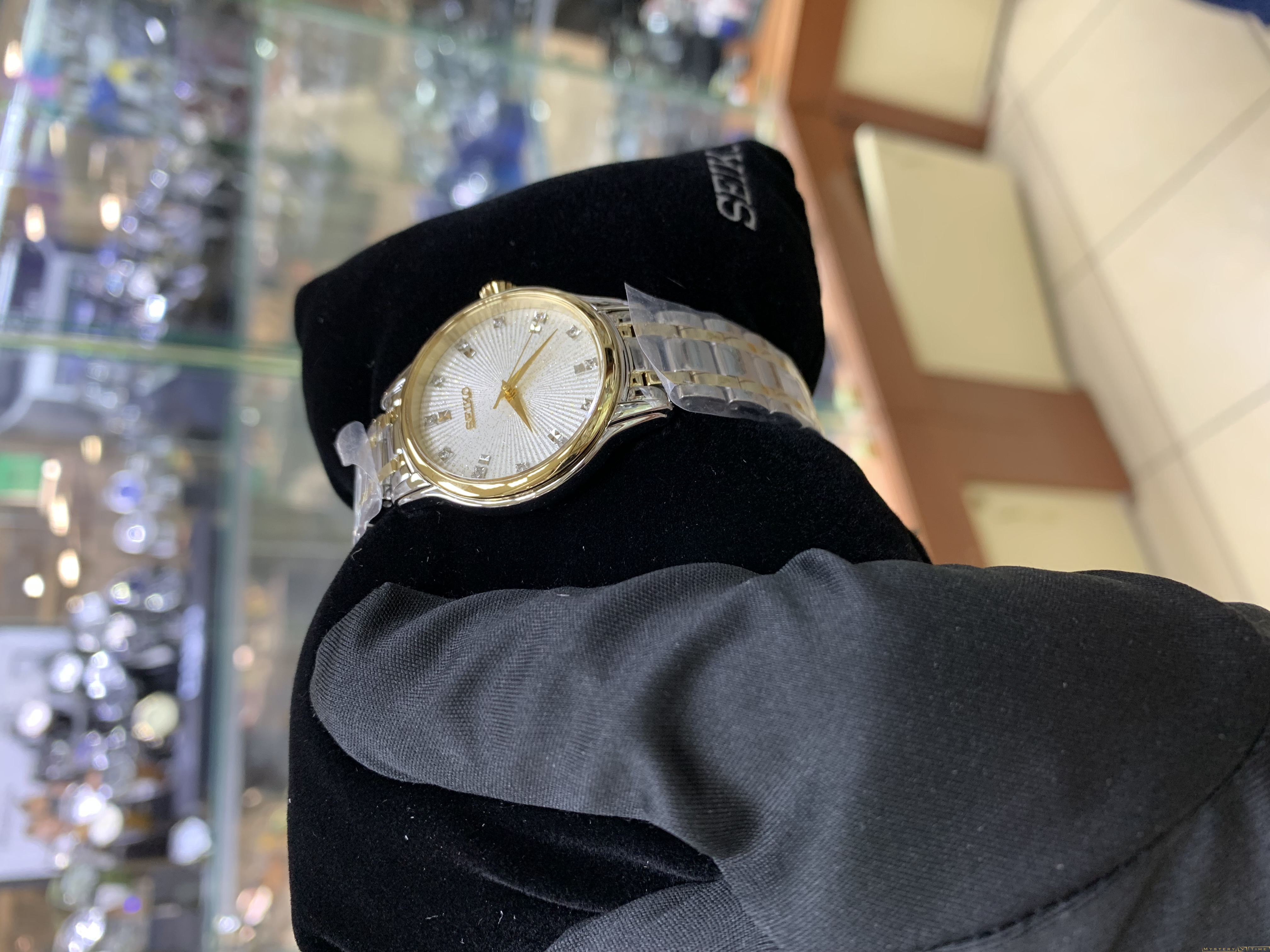 Seiko SRZ550P1