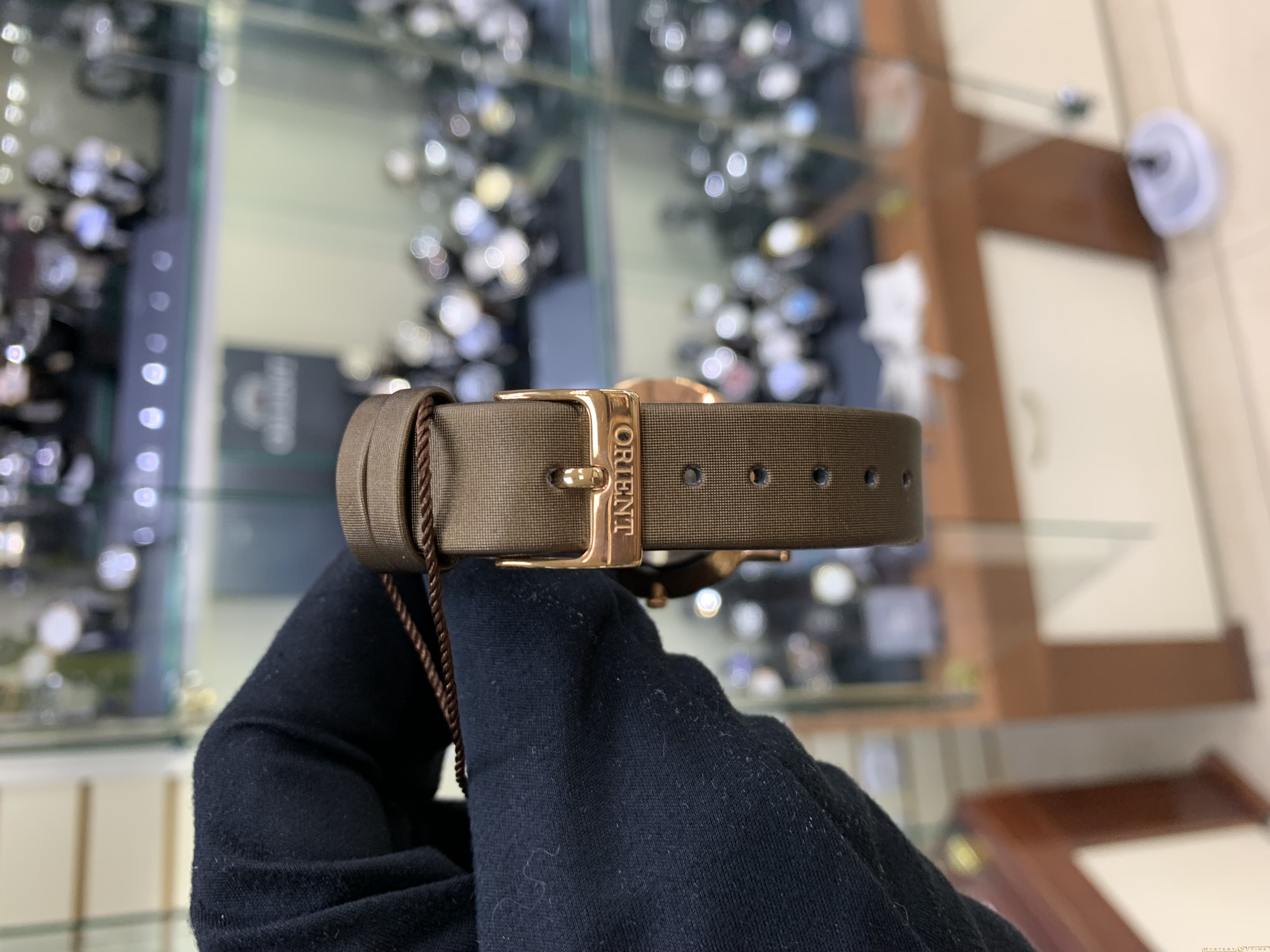 Orient UA07002T