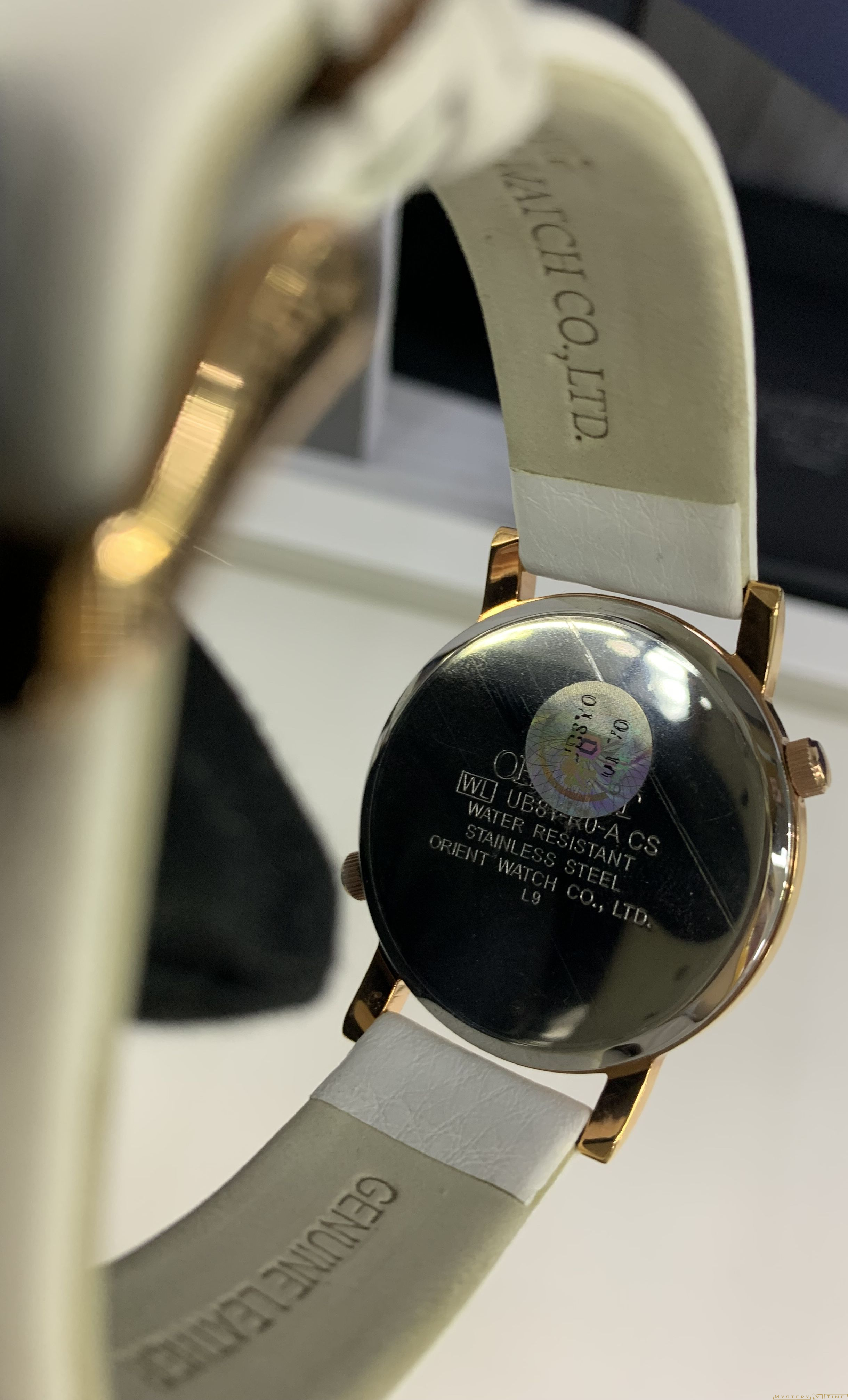 Orient UB8Y001W