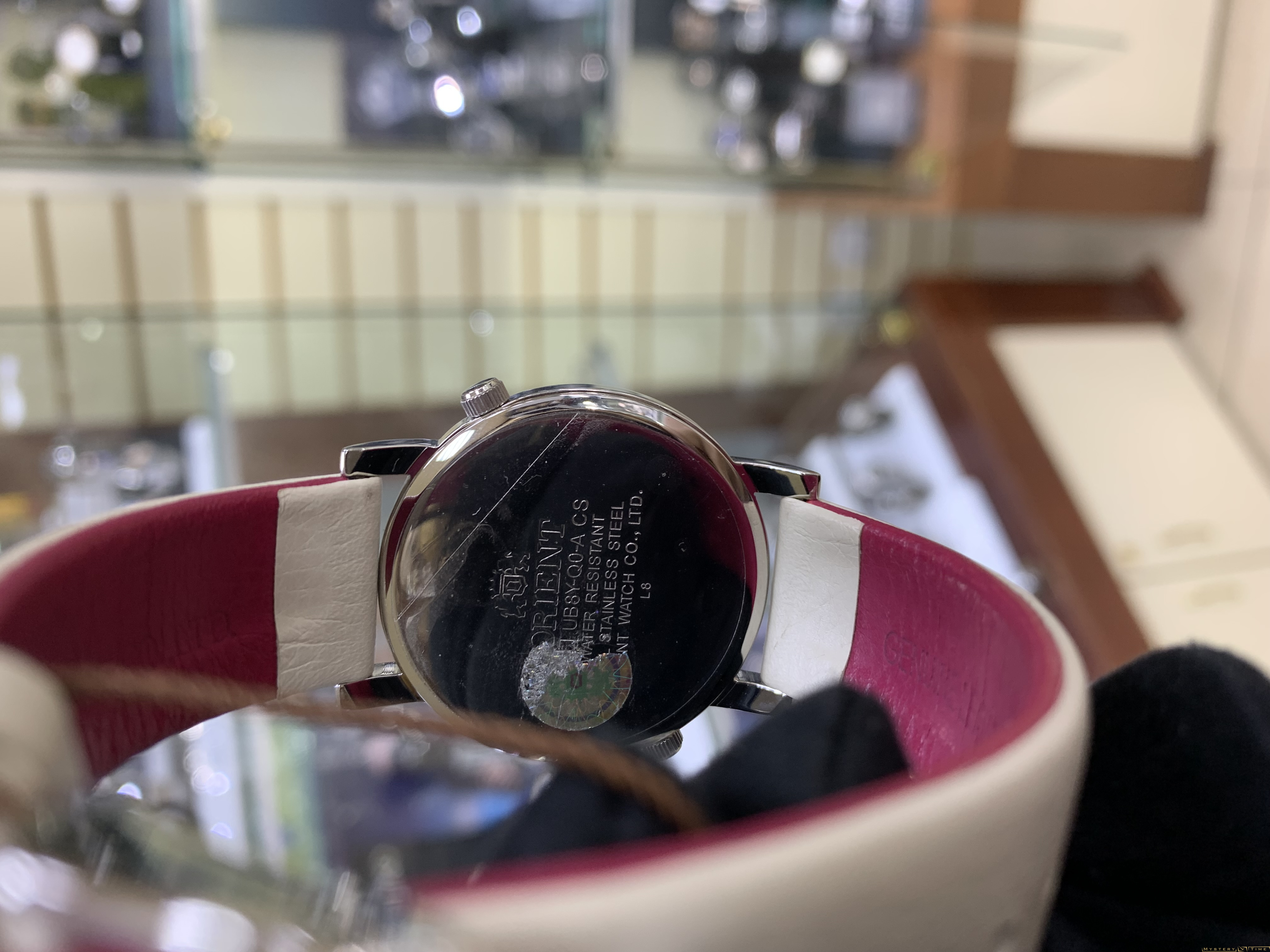 Orient UB8Y004W