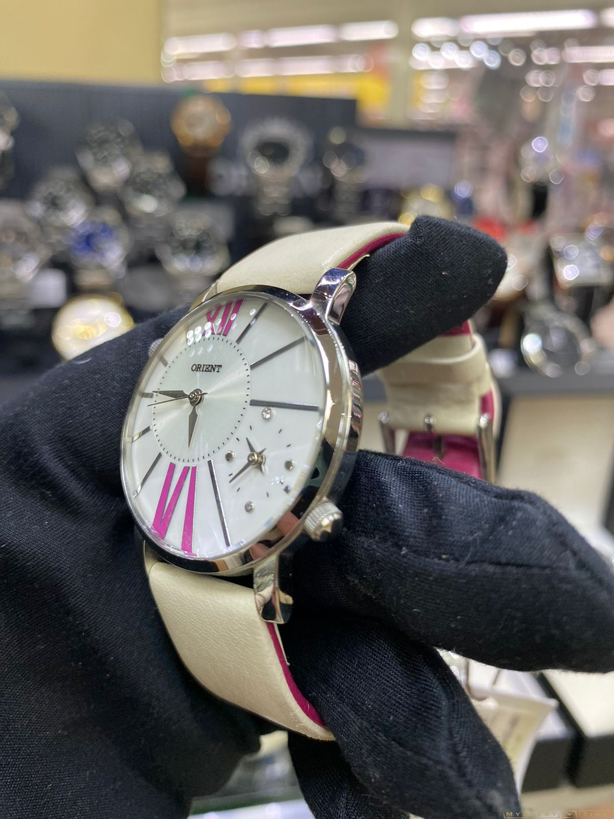 Orient UB8Y004W