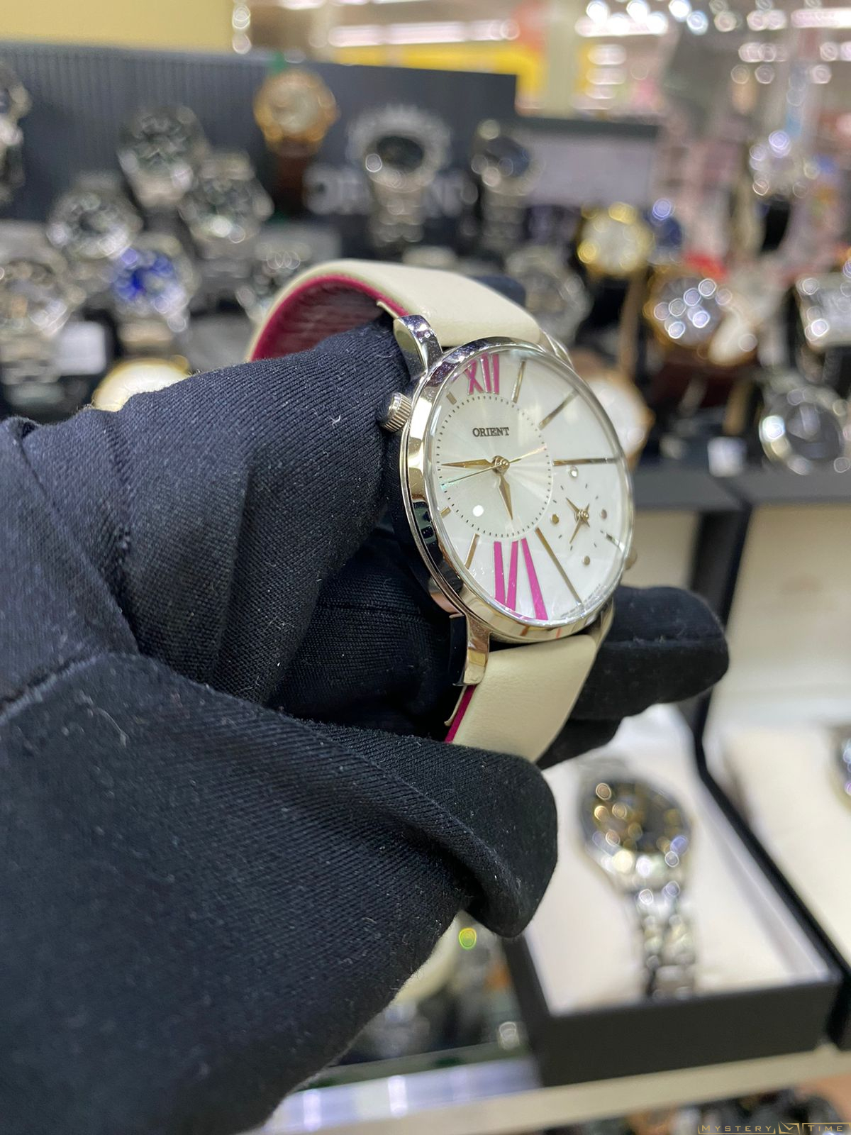 Orient UB8Y004W