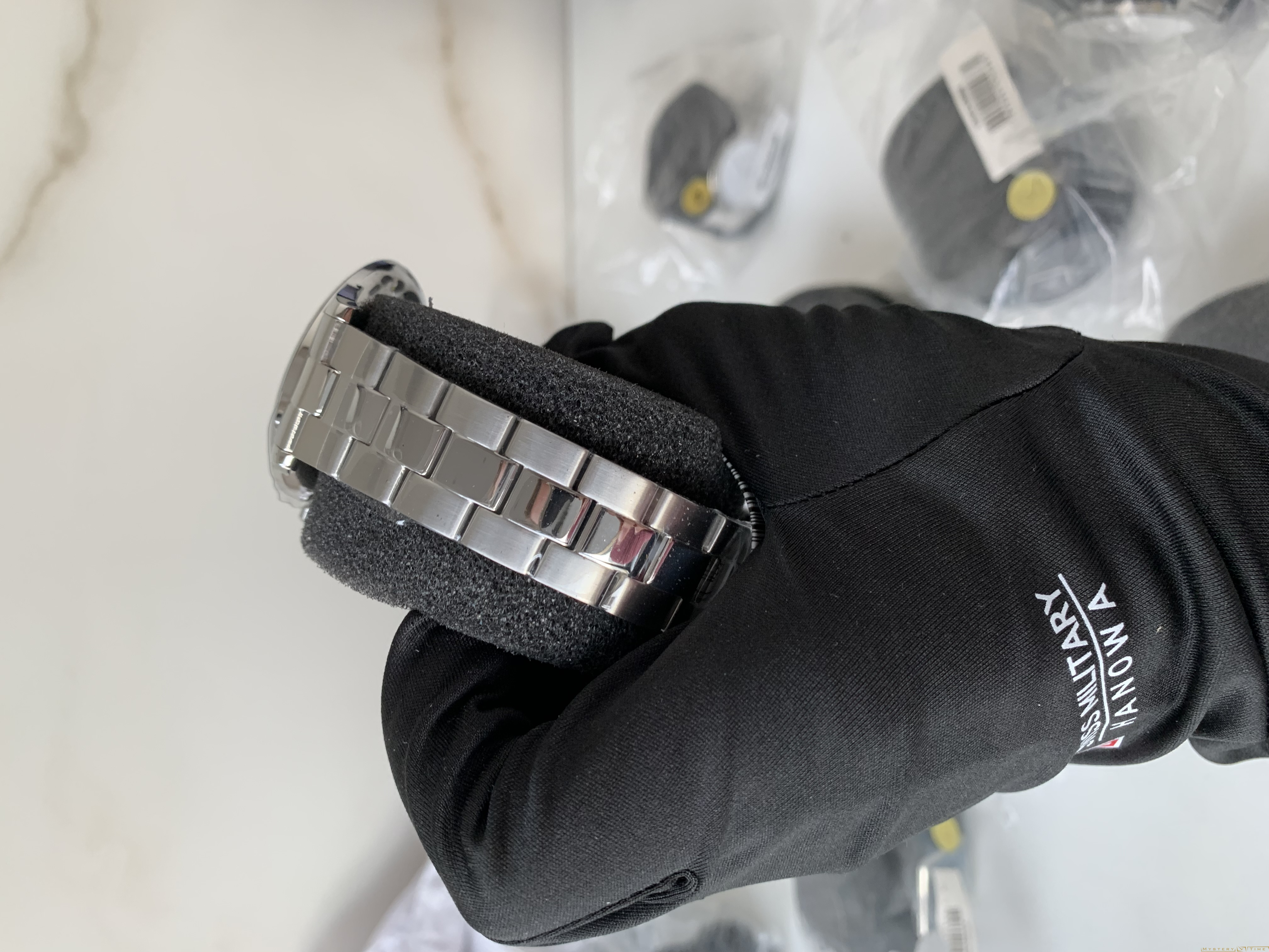 Obaku V247XDCBSC