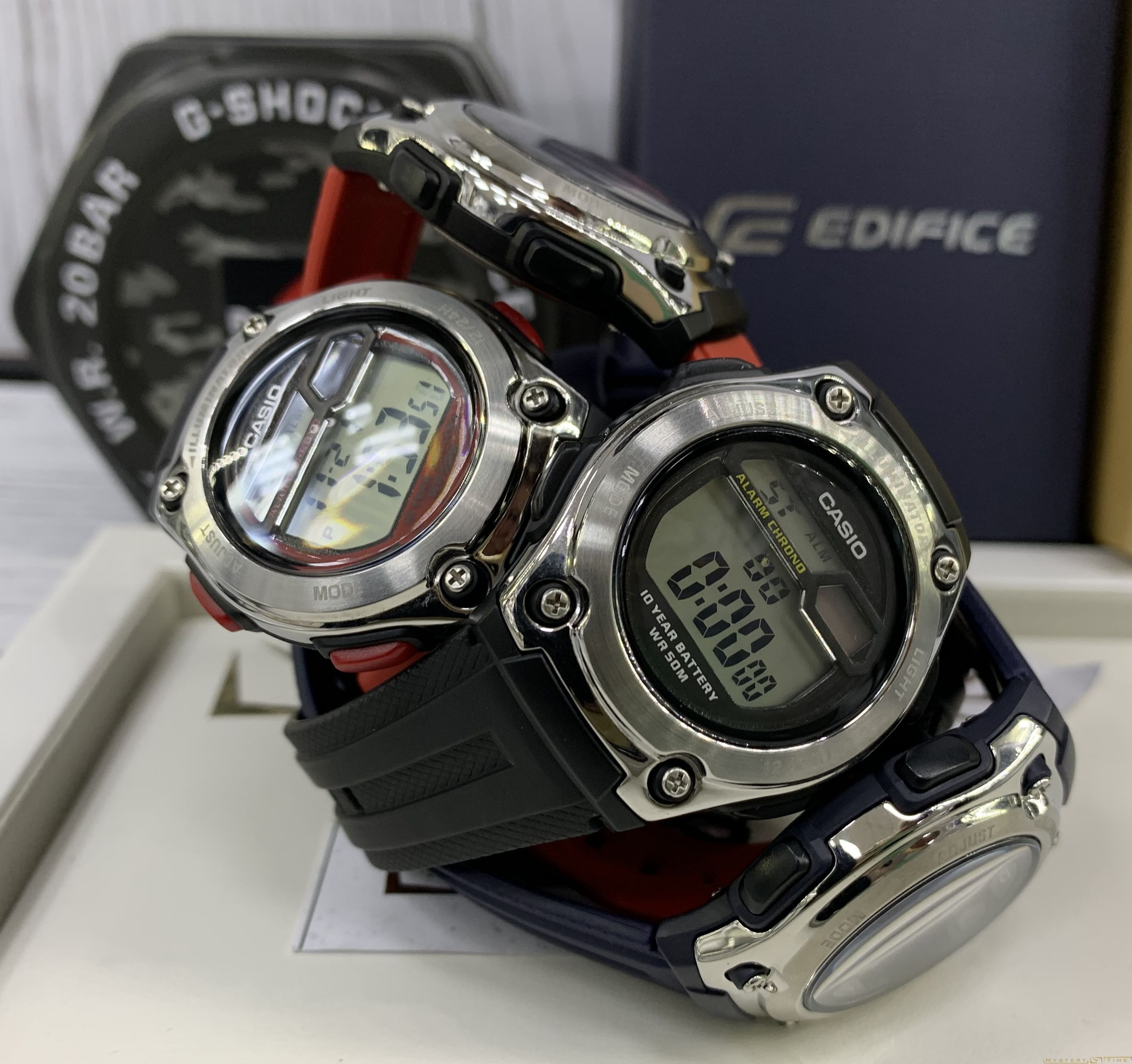 Casio W-211-4A