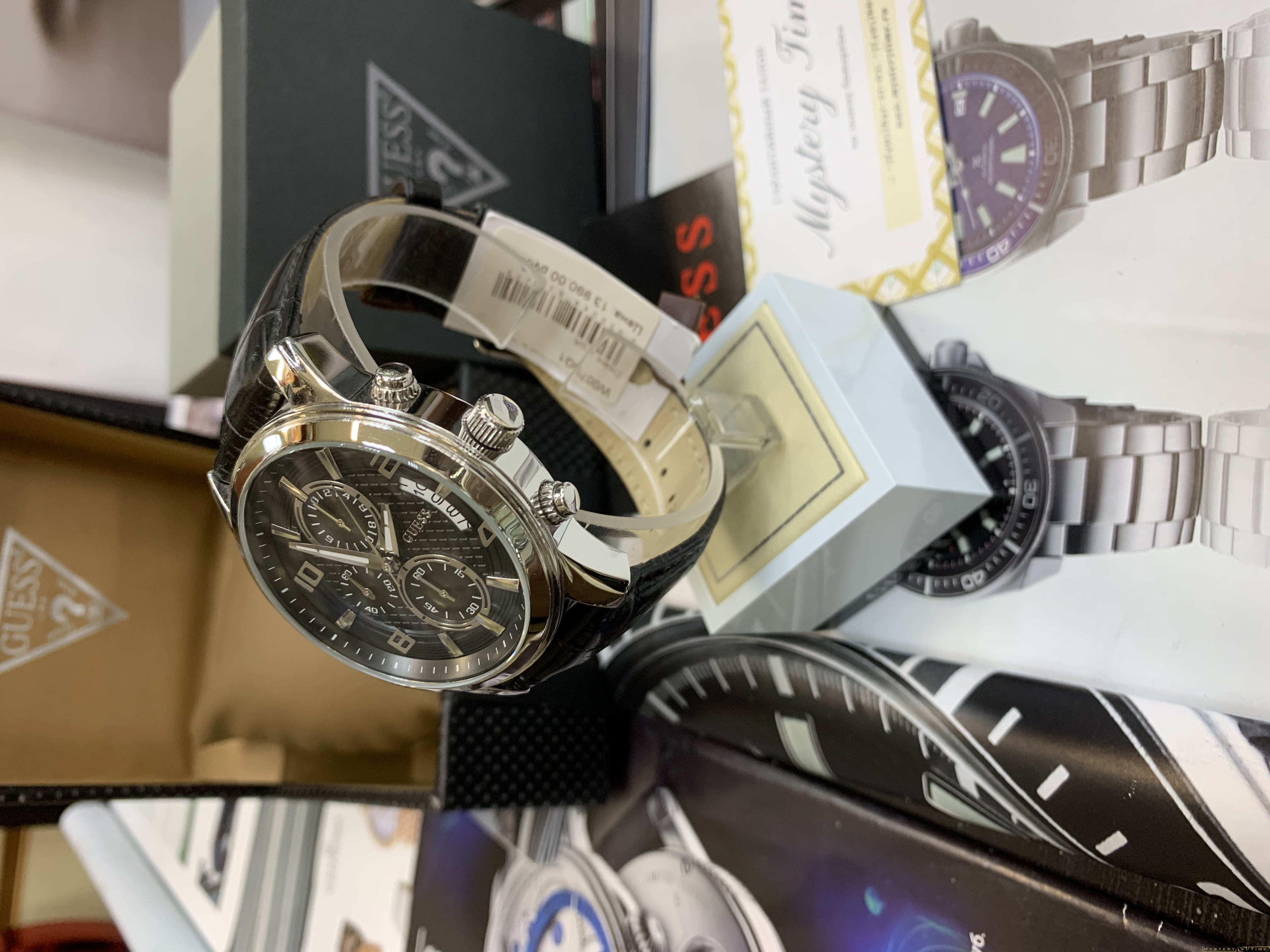 Guess W0076G1