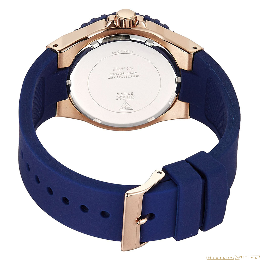 Guess W0149L5
