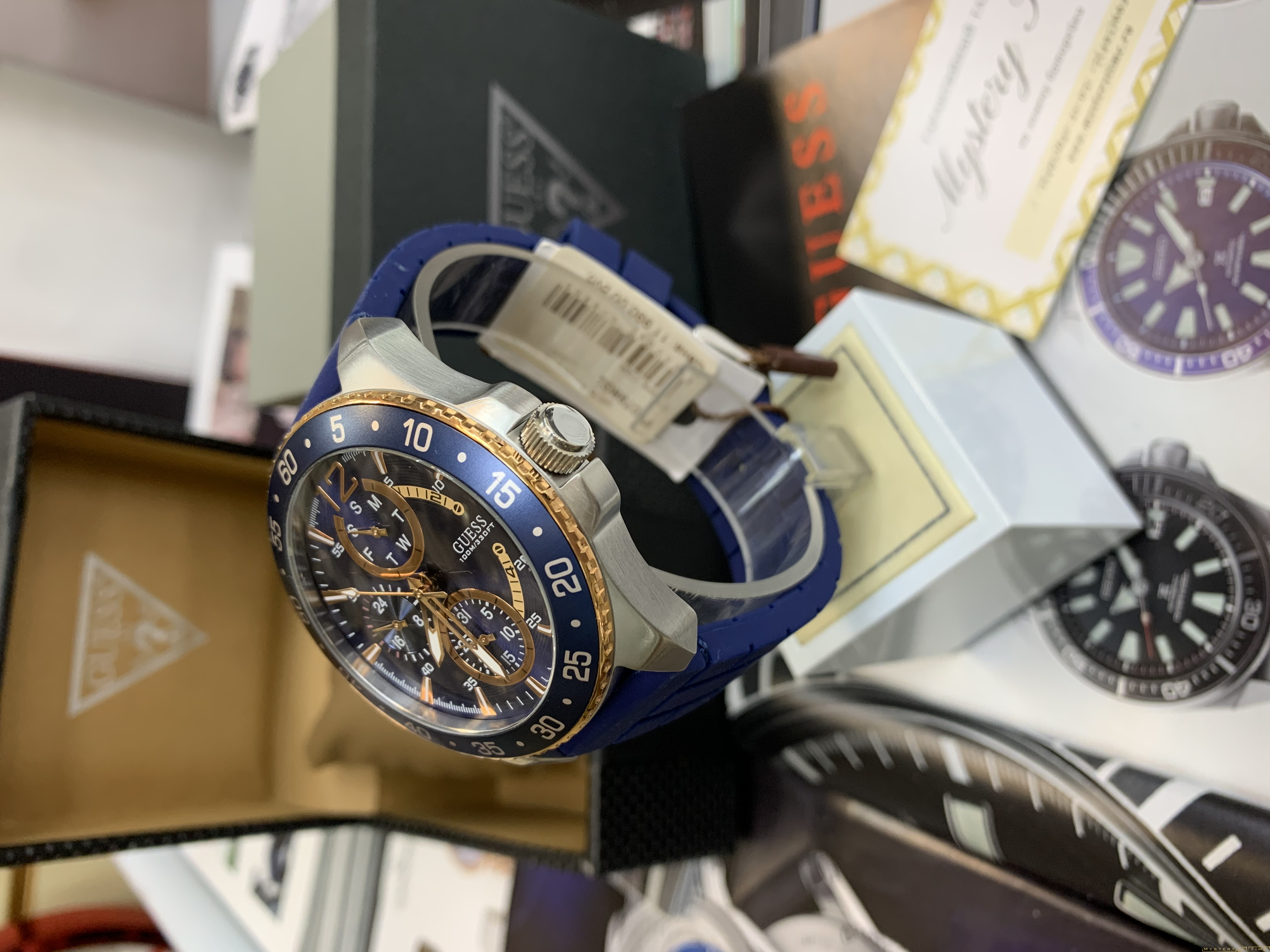 Guess W0798G2 15845