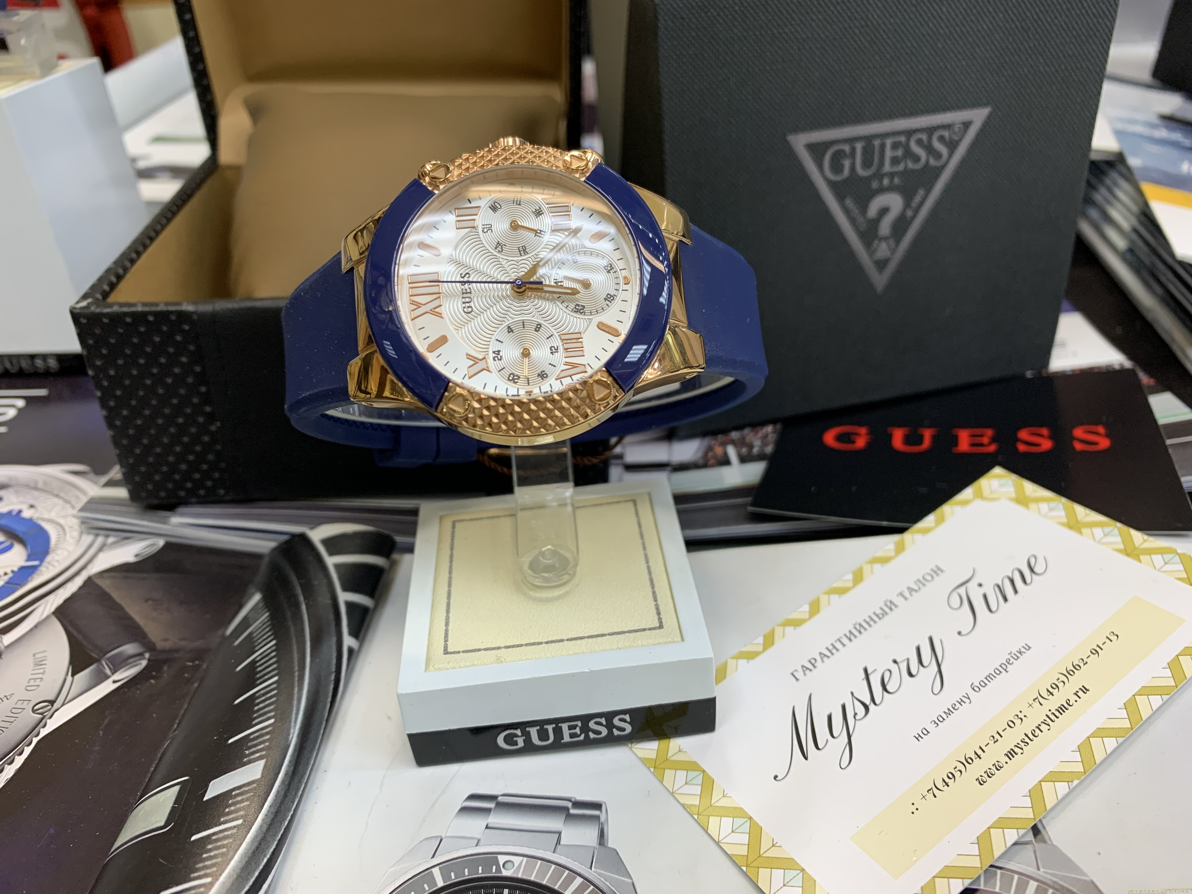 Guess w0958l3 top