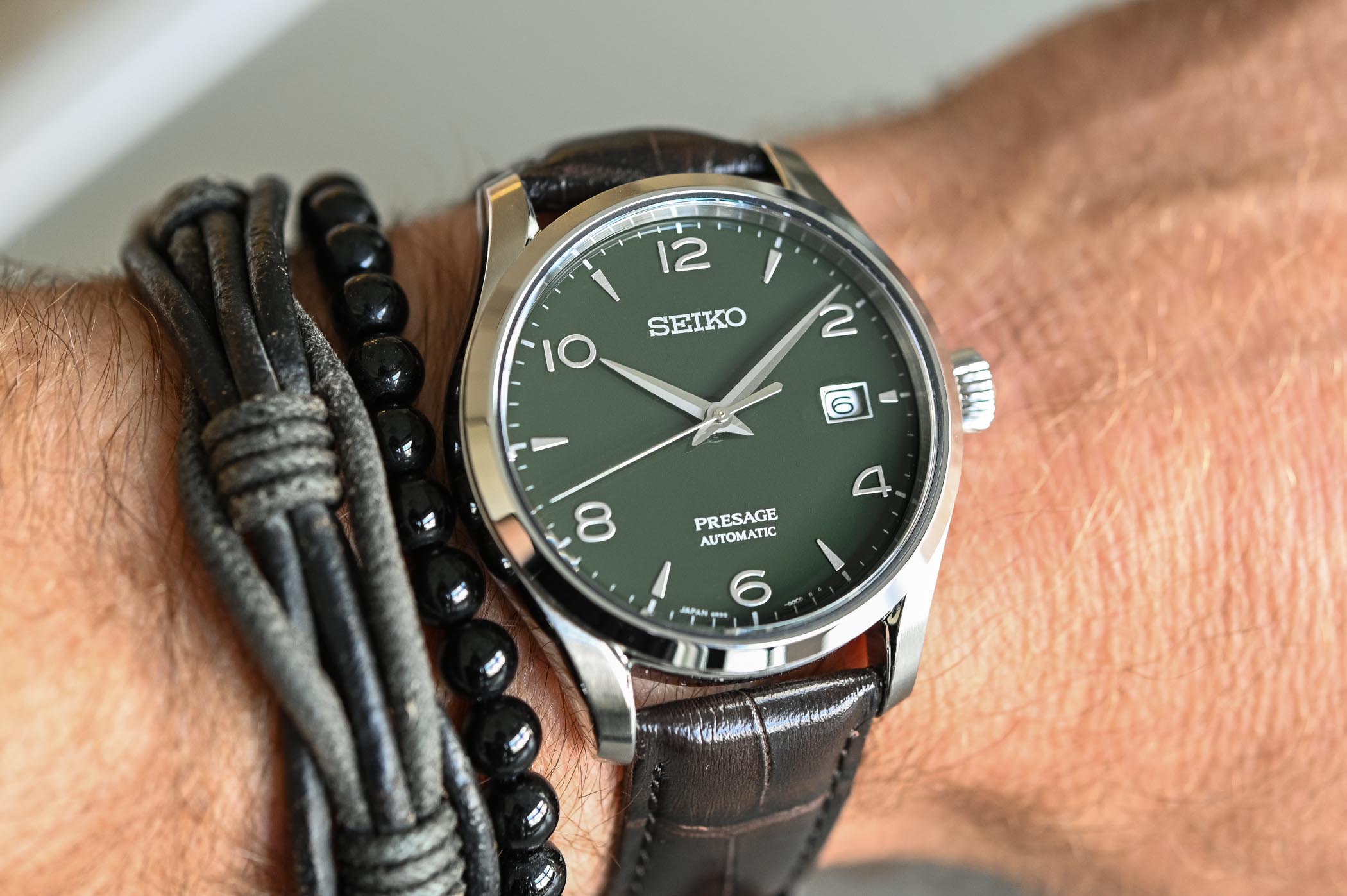 Seiko presage green enamel dial spb111j1 hotsell